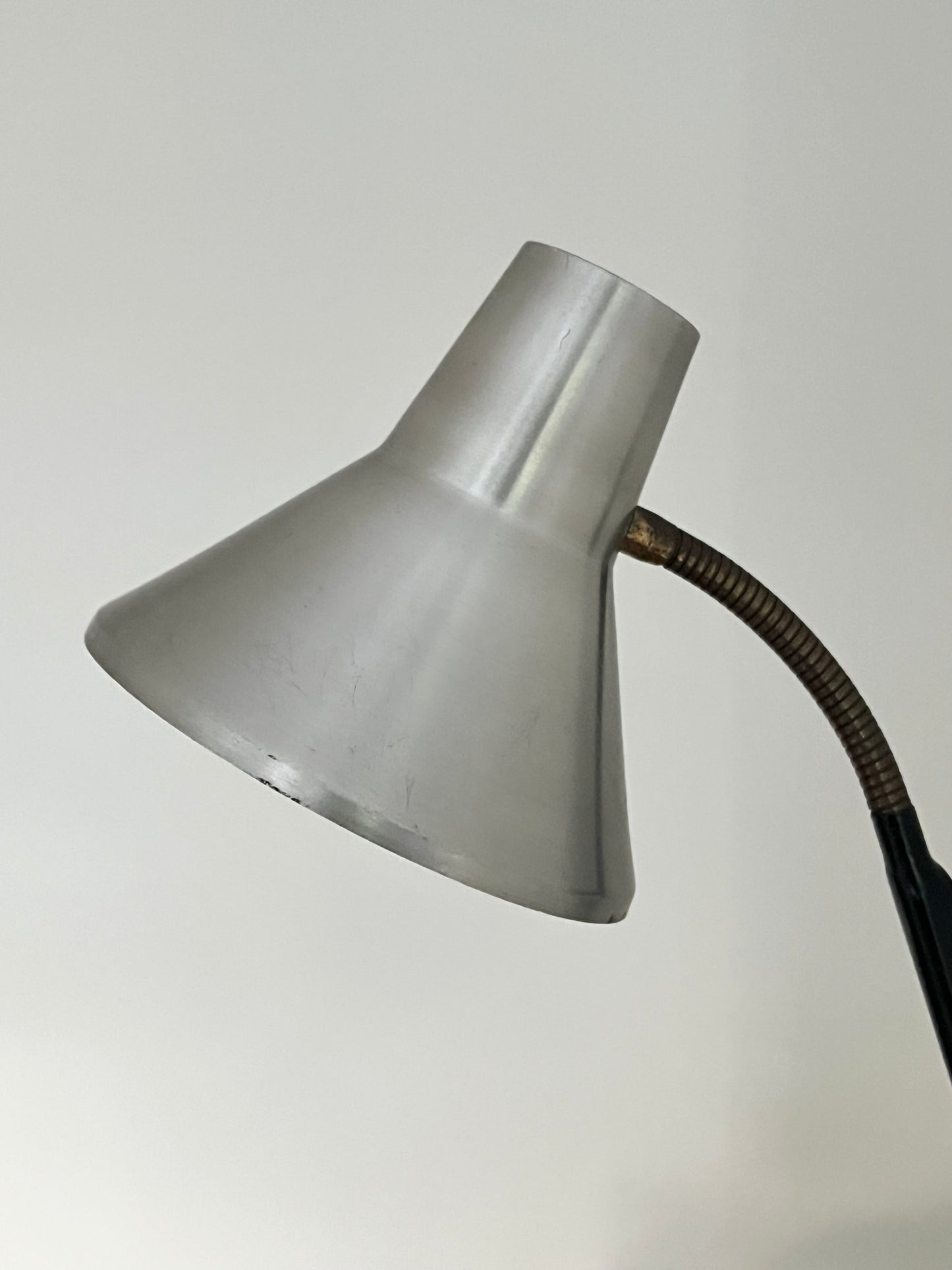 Mid Century Scissor Wall lamp
