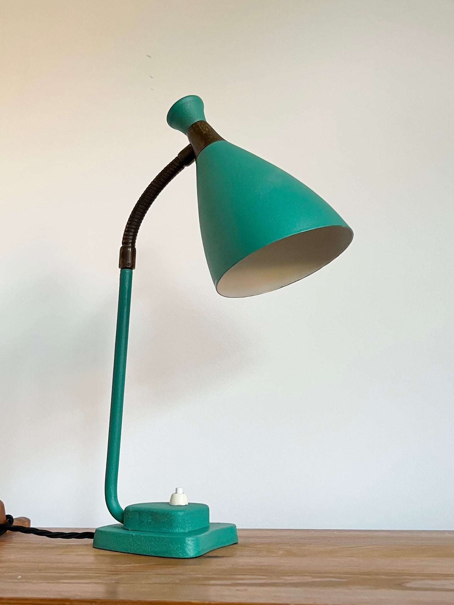 Mid century Turquoise Diabolo Desk Lamp