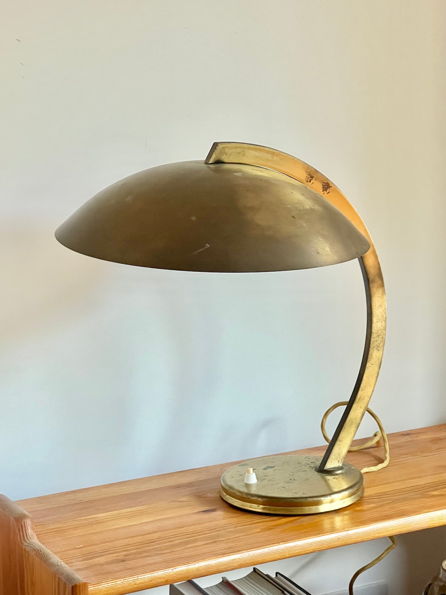 Vintage Art Deco Bauhaus Hillebrand Brass Table Lamp