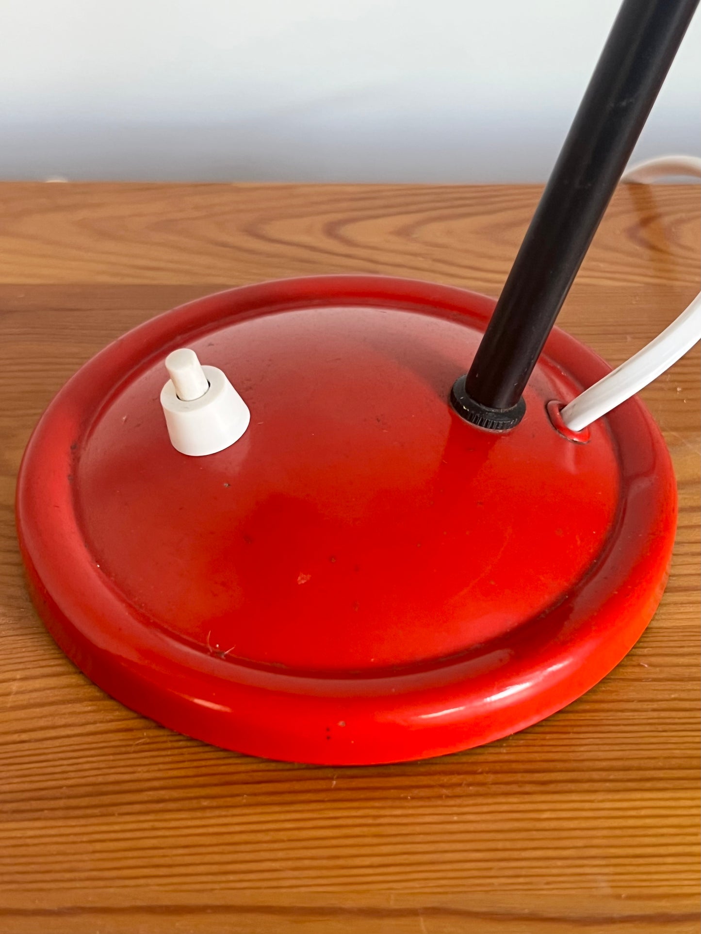 Vintage Mid Century Red Cocotte Desk Lamp