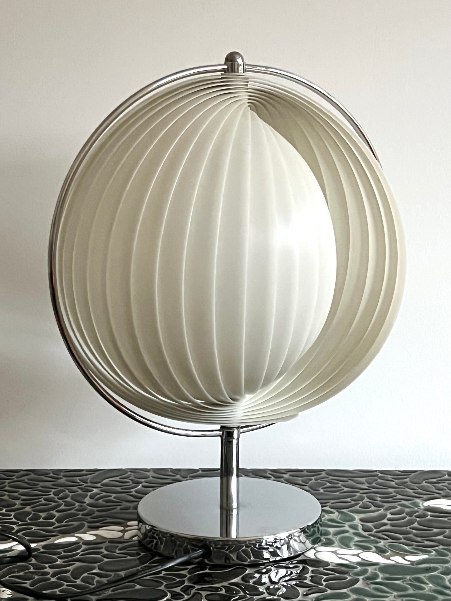Mid Century White & Silver Moon lamp By Kare Design