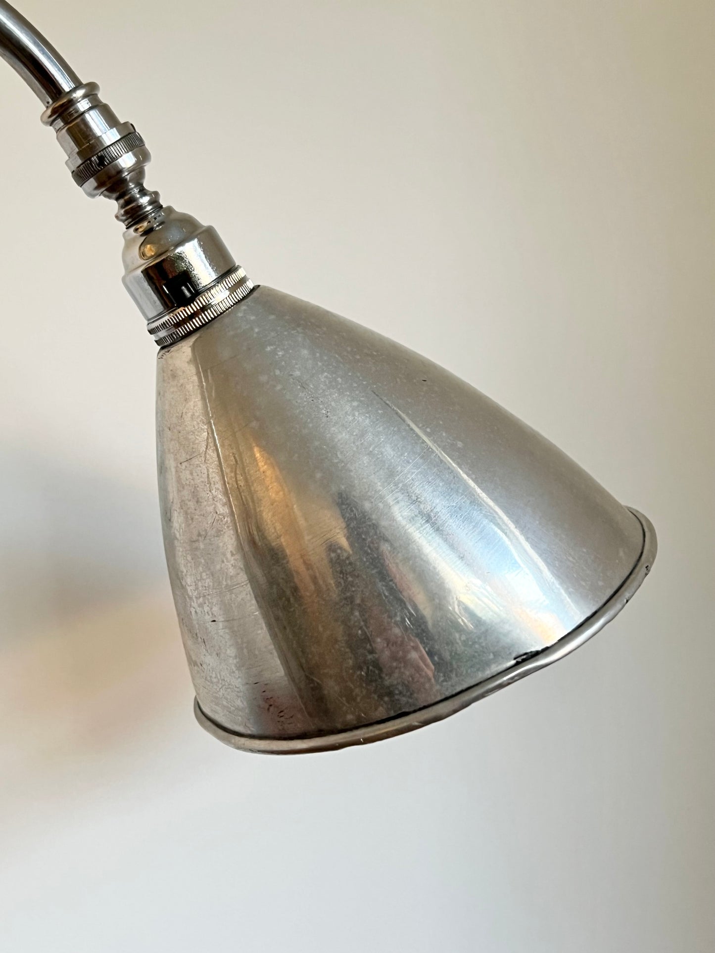 Vintage Early Original Bauhaus Modernist Bestlite BL2 Table Lamp