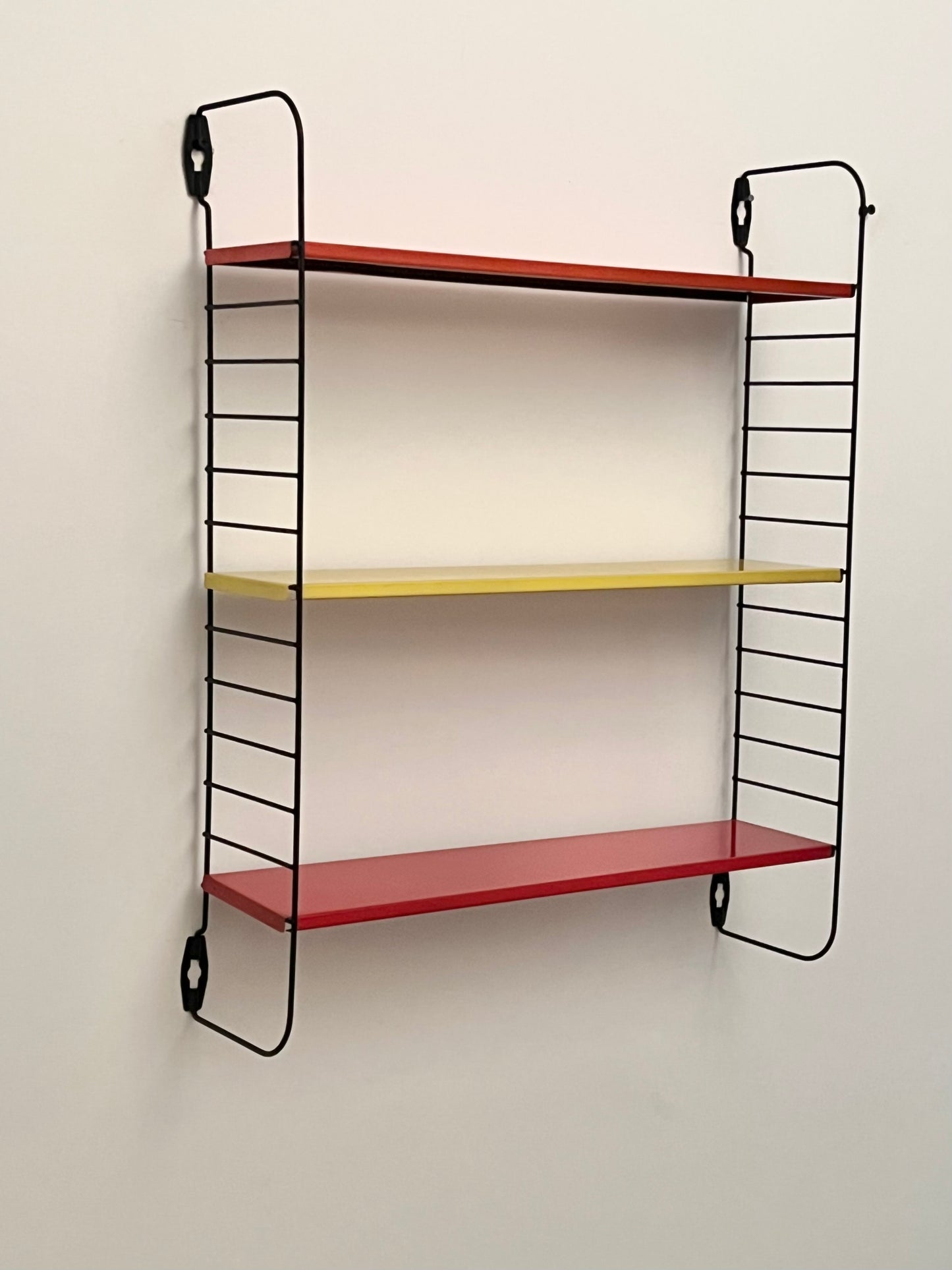 Tomado Pocket Shelving Unit