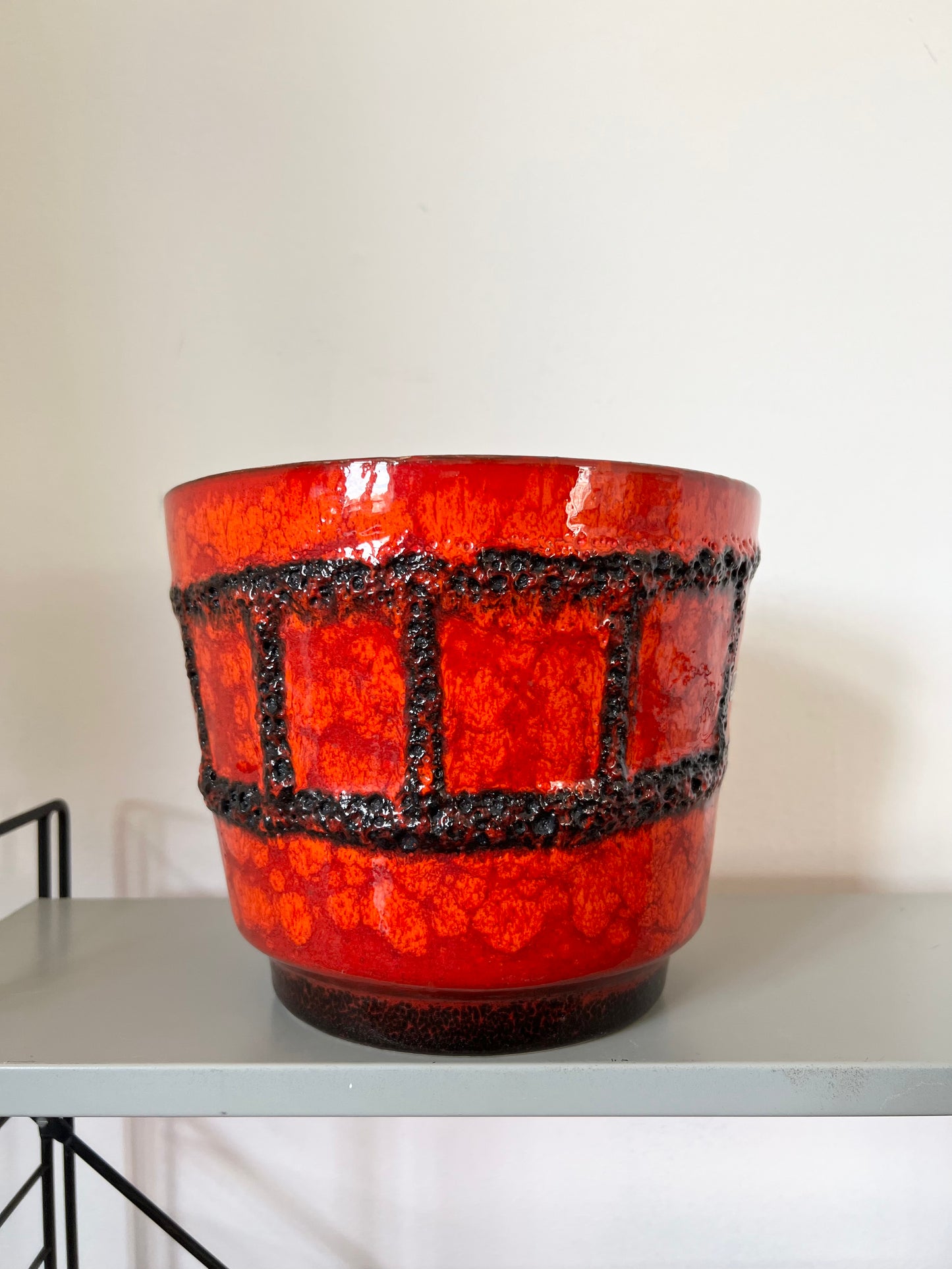 Big Angry Red & Black West German Planter