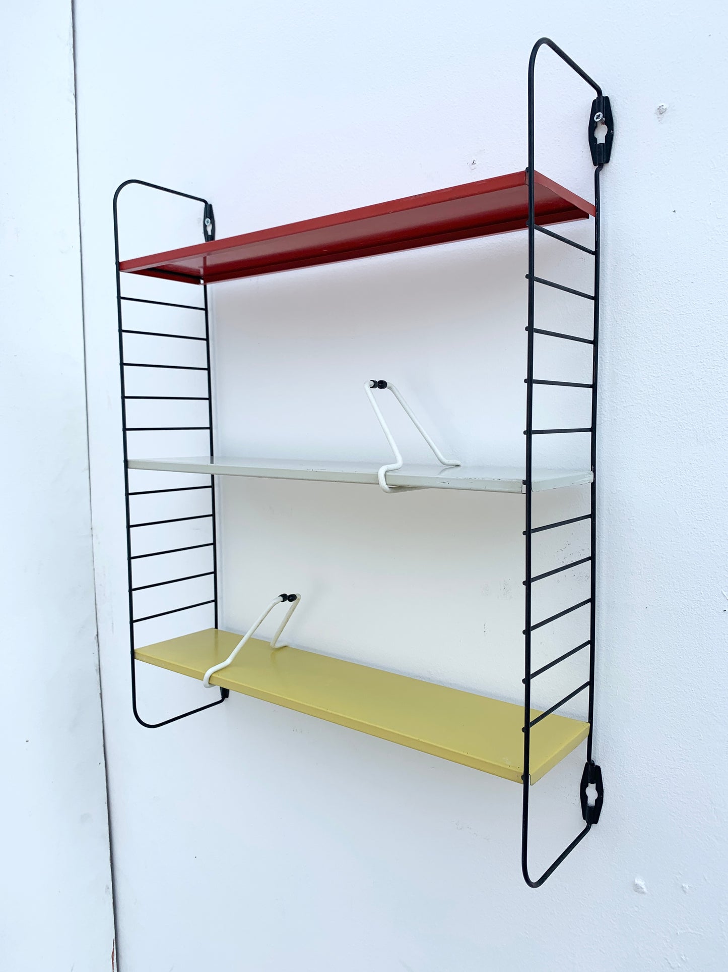 Tomado Pocket Shelving Unit