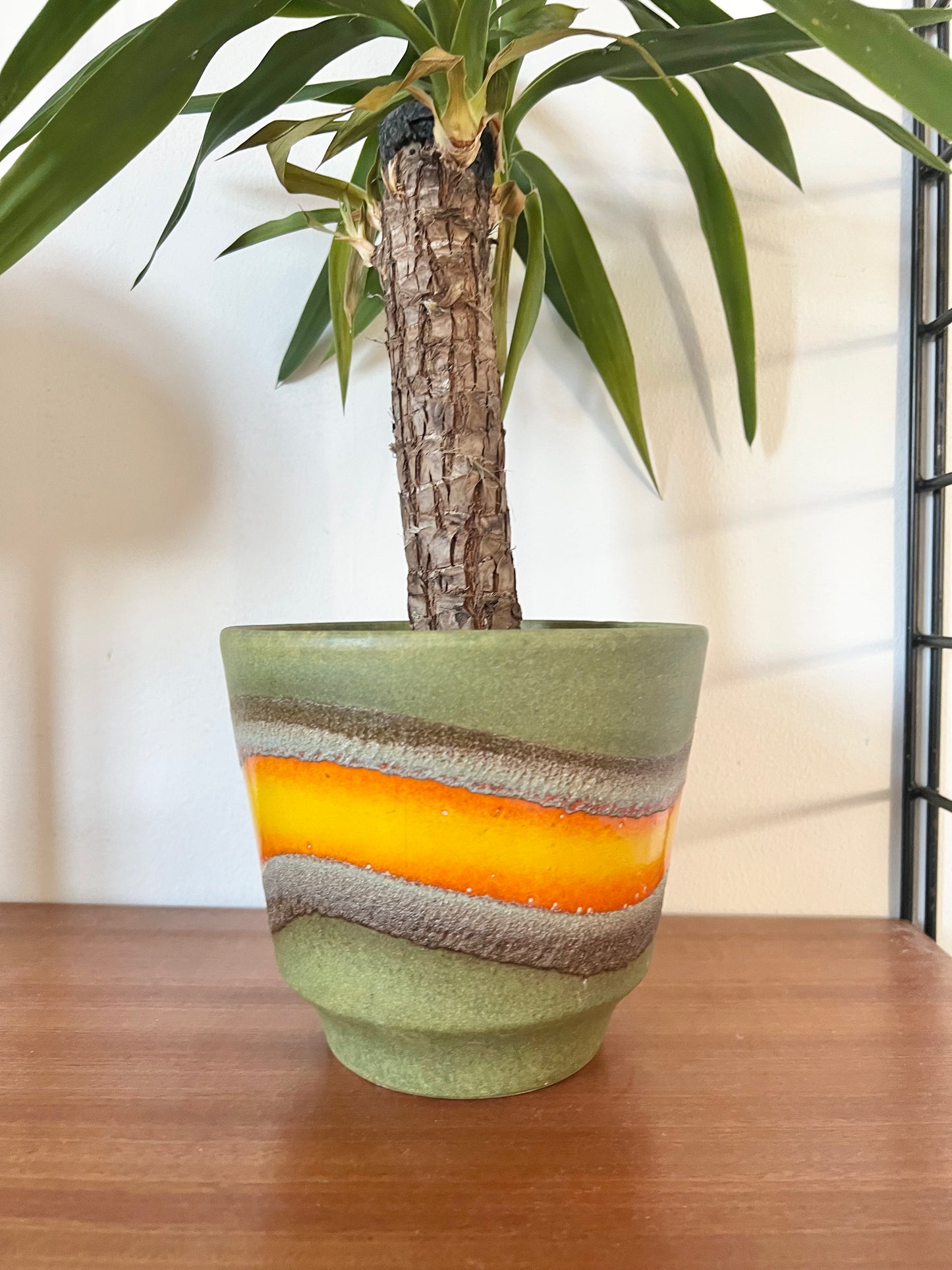 Green Fat Lava Planter