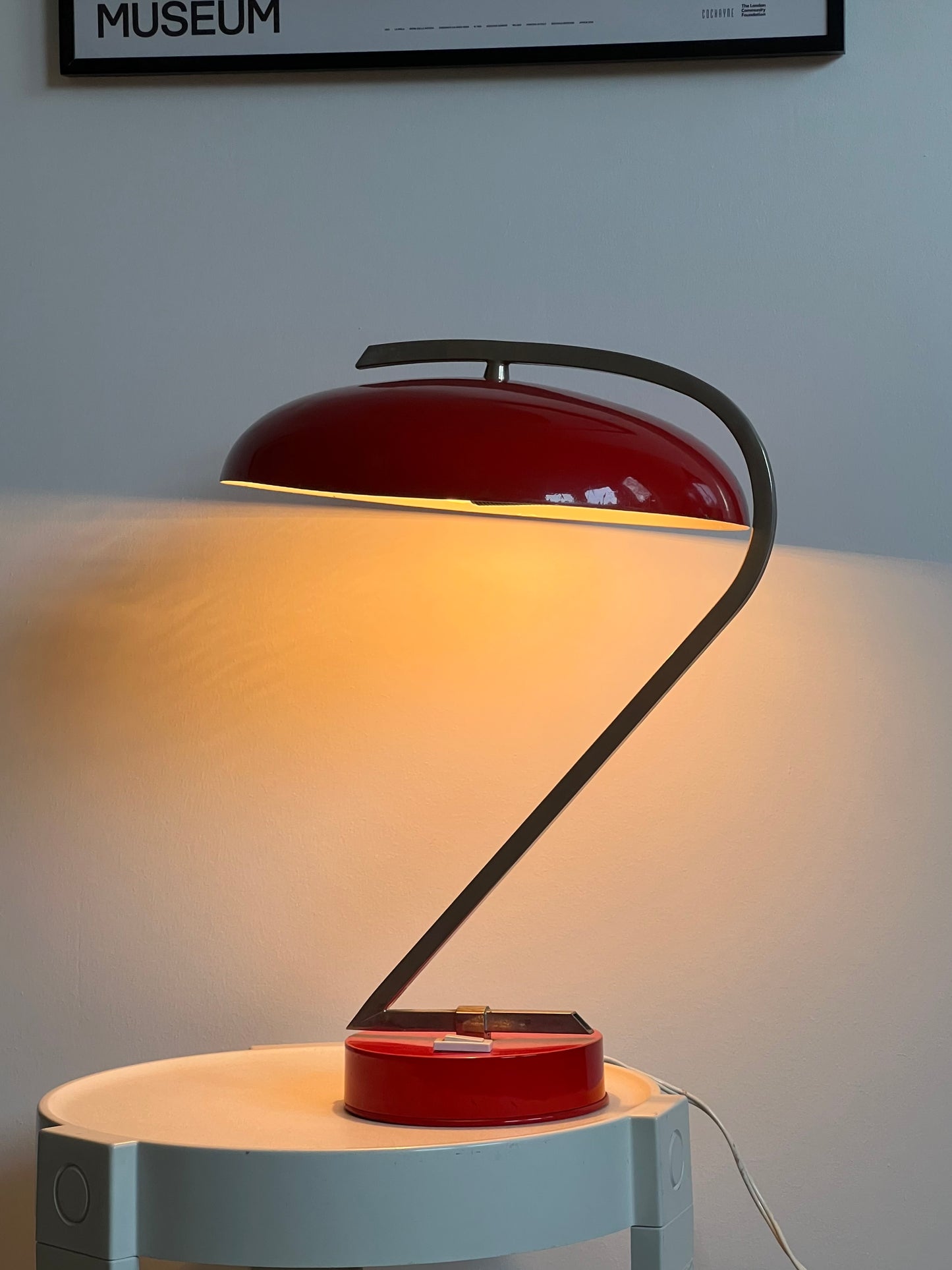 Mid Century Red UFO Saucer Table Lamp