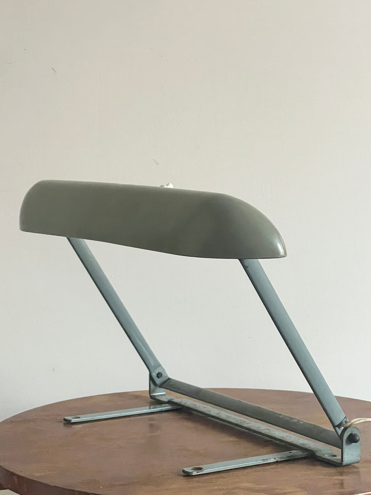 Mid Century Bakelite Adjustable Study Lamp