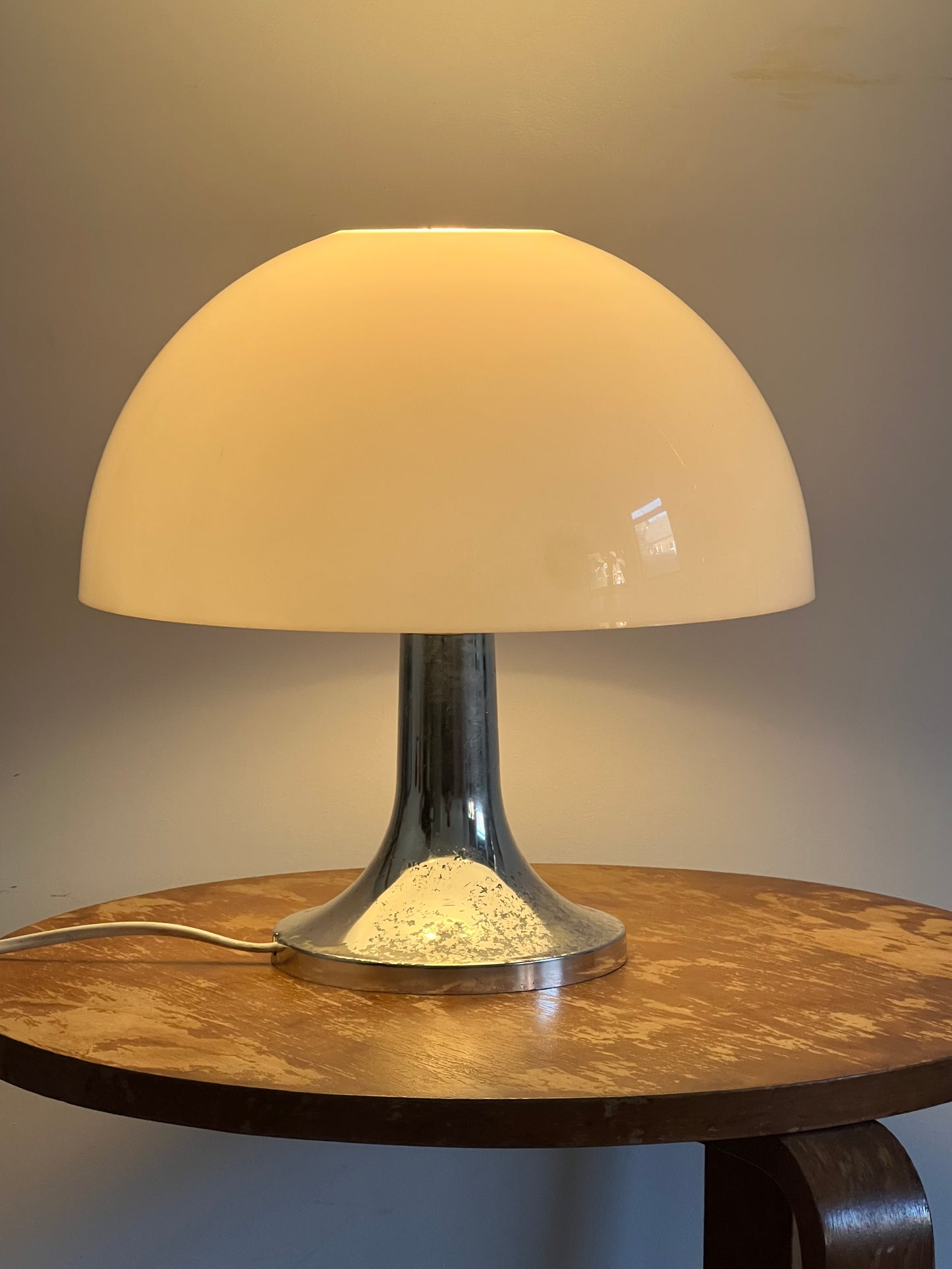 Mid Century Space Age Mushroom Lamp by Gilbert