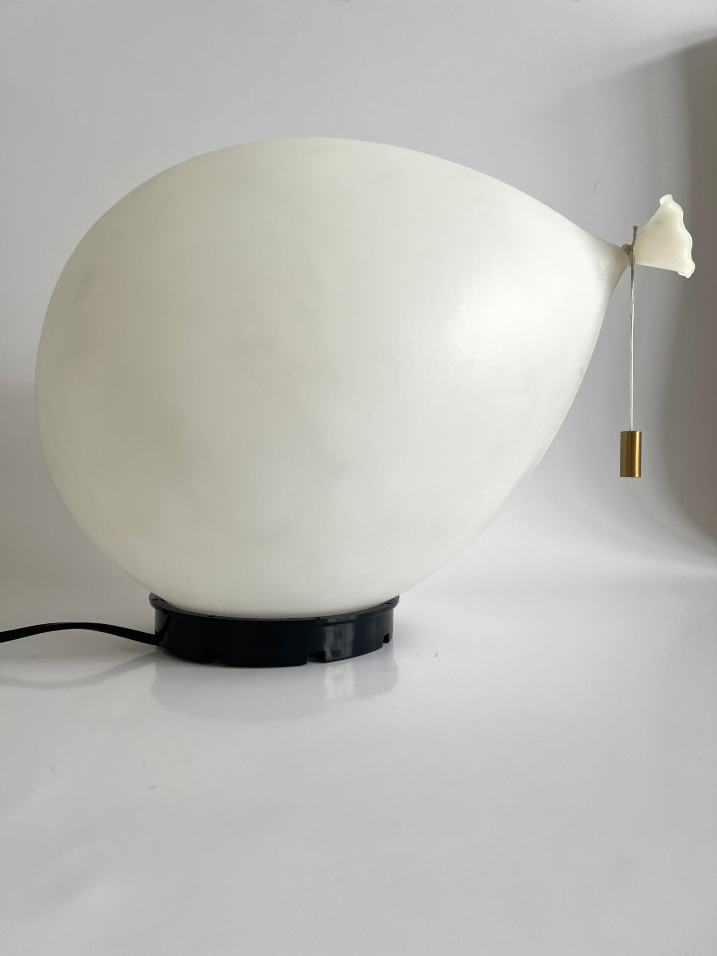 Balloon wall/table lamp by Yves Christin for Bilumen, Italy 1980s.