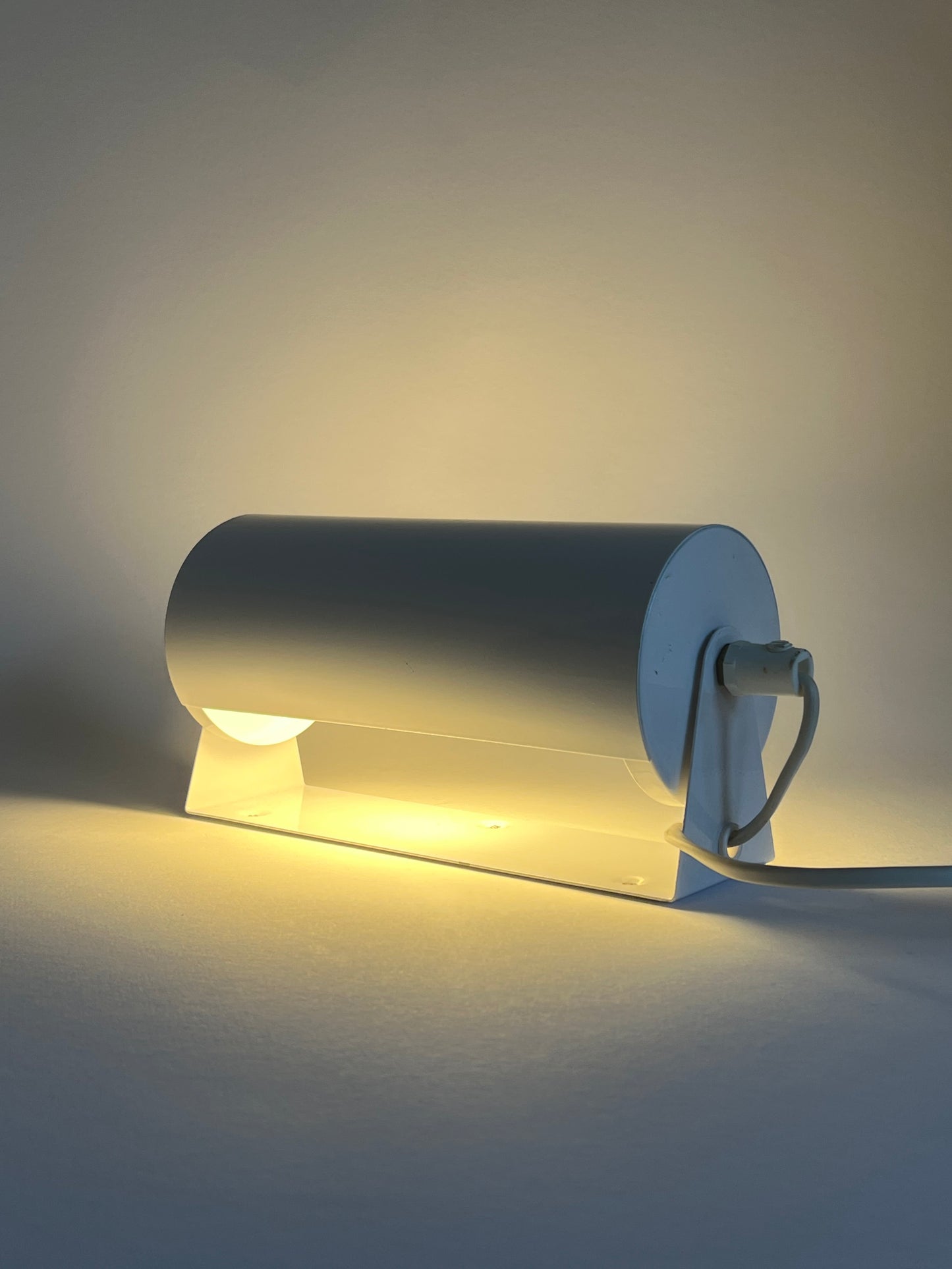 Vintage Mid Century Ikea V413 White Wall Lamp