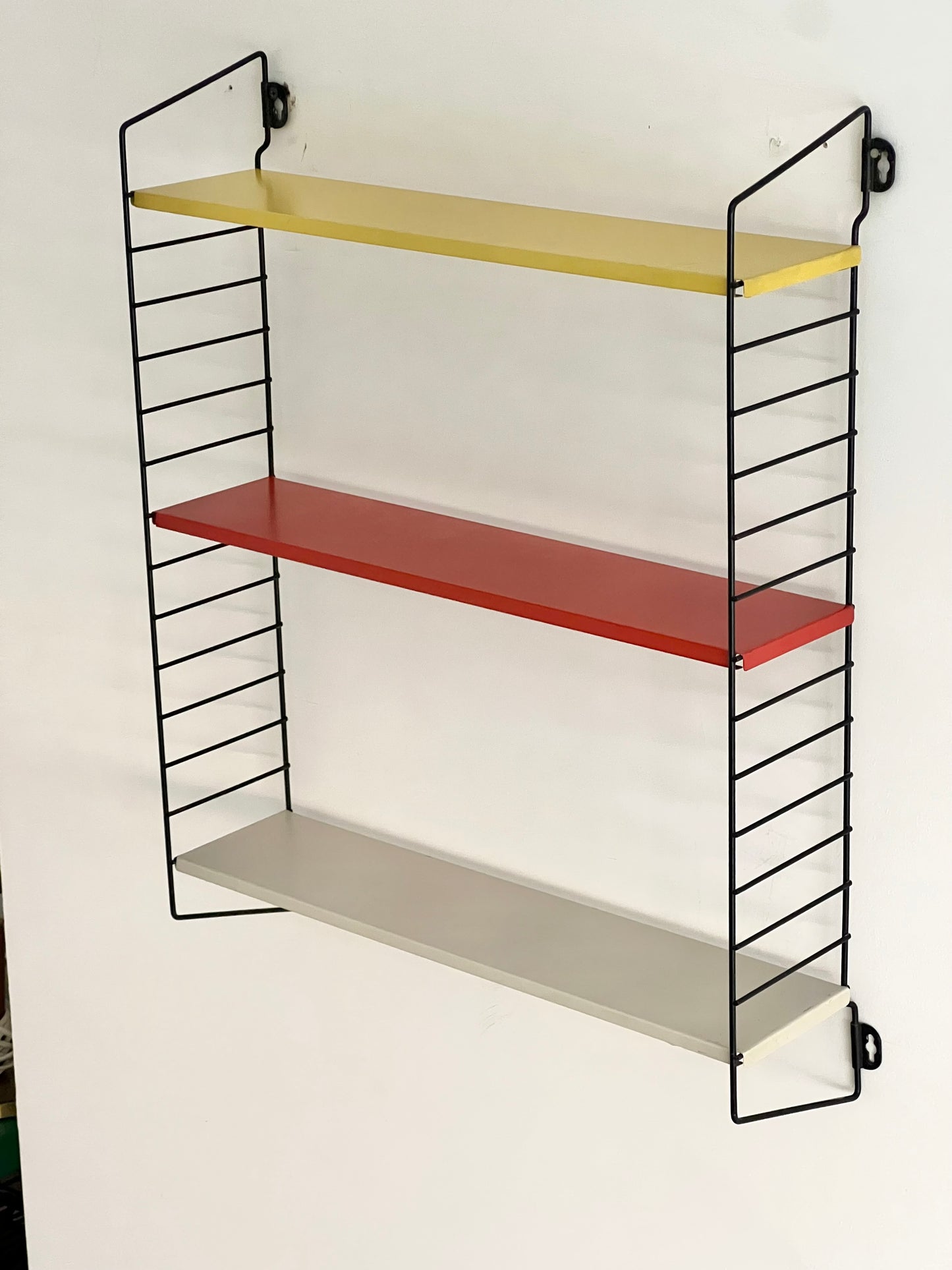 Tomado Pocket Shelving Unit