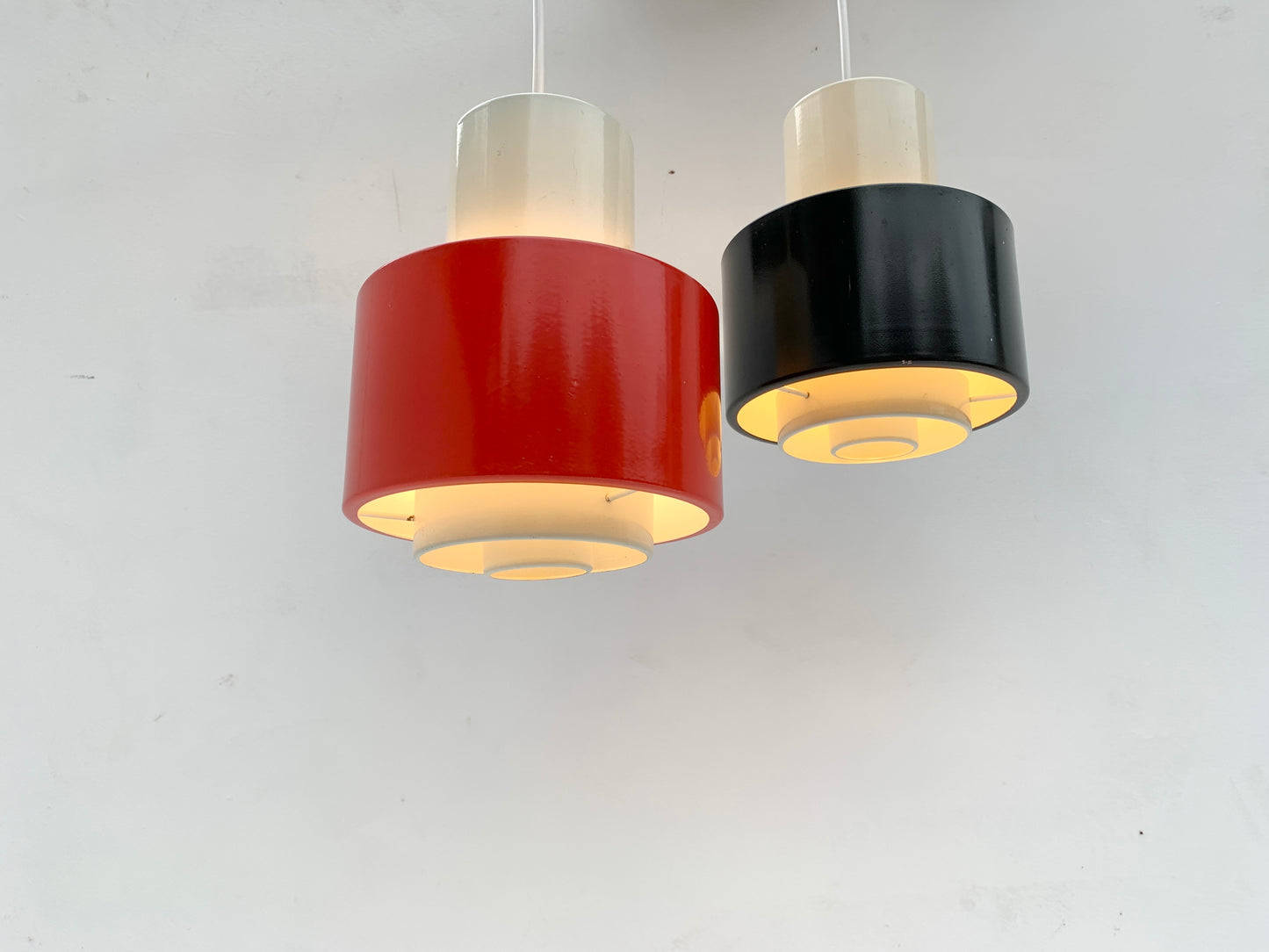 Mid Century Industrial Black & White Pendant Lamp