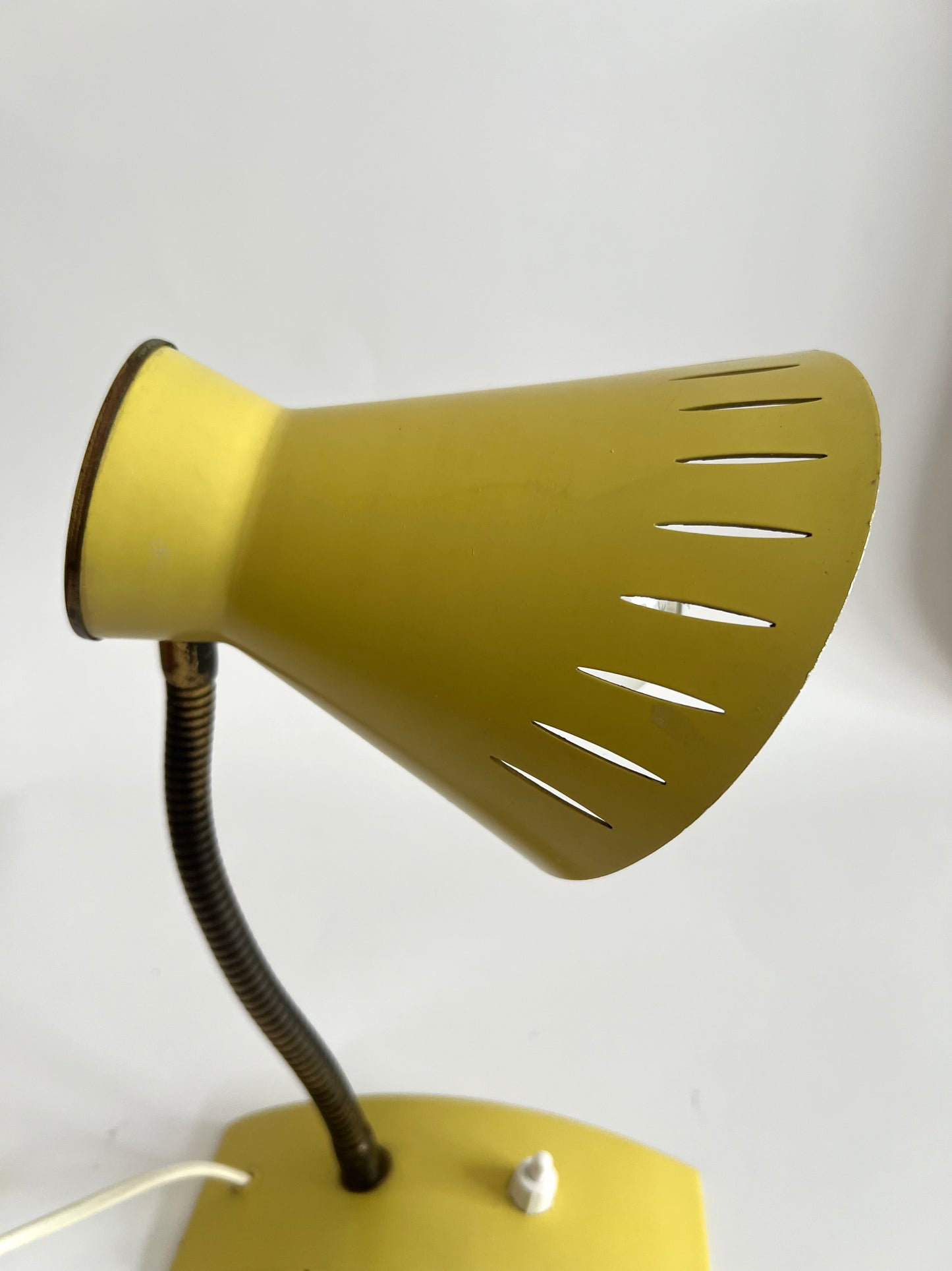 Mid Century Modern Yellow Diabolo Desk/Table Lamp