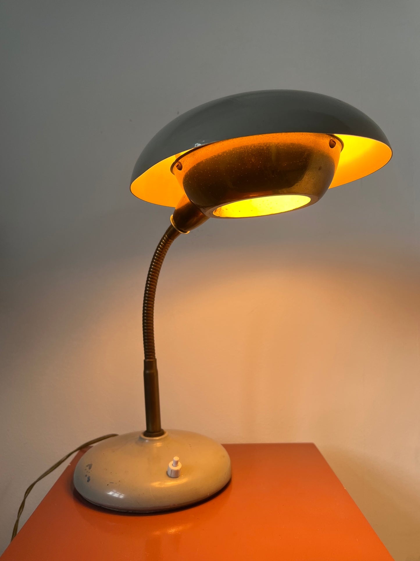 Mid Century Art Deco Space Age Table Lamp