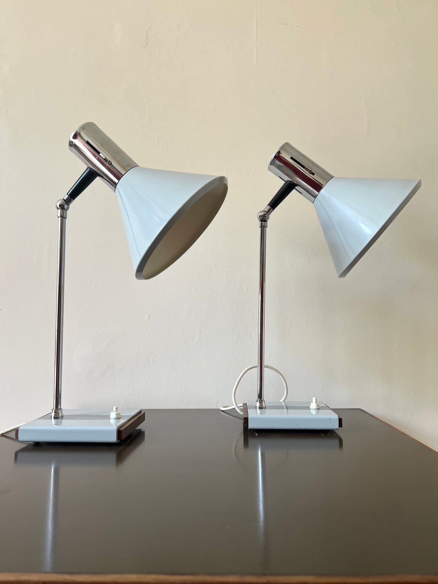 Mid Century Modern Pair of Table Lamps by Stilux Milano