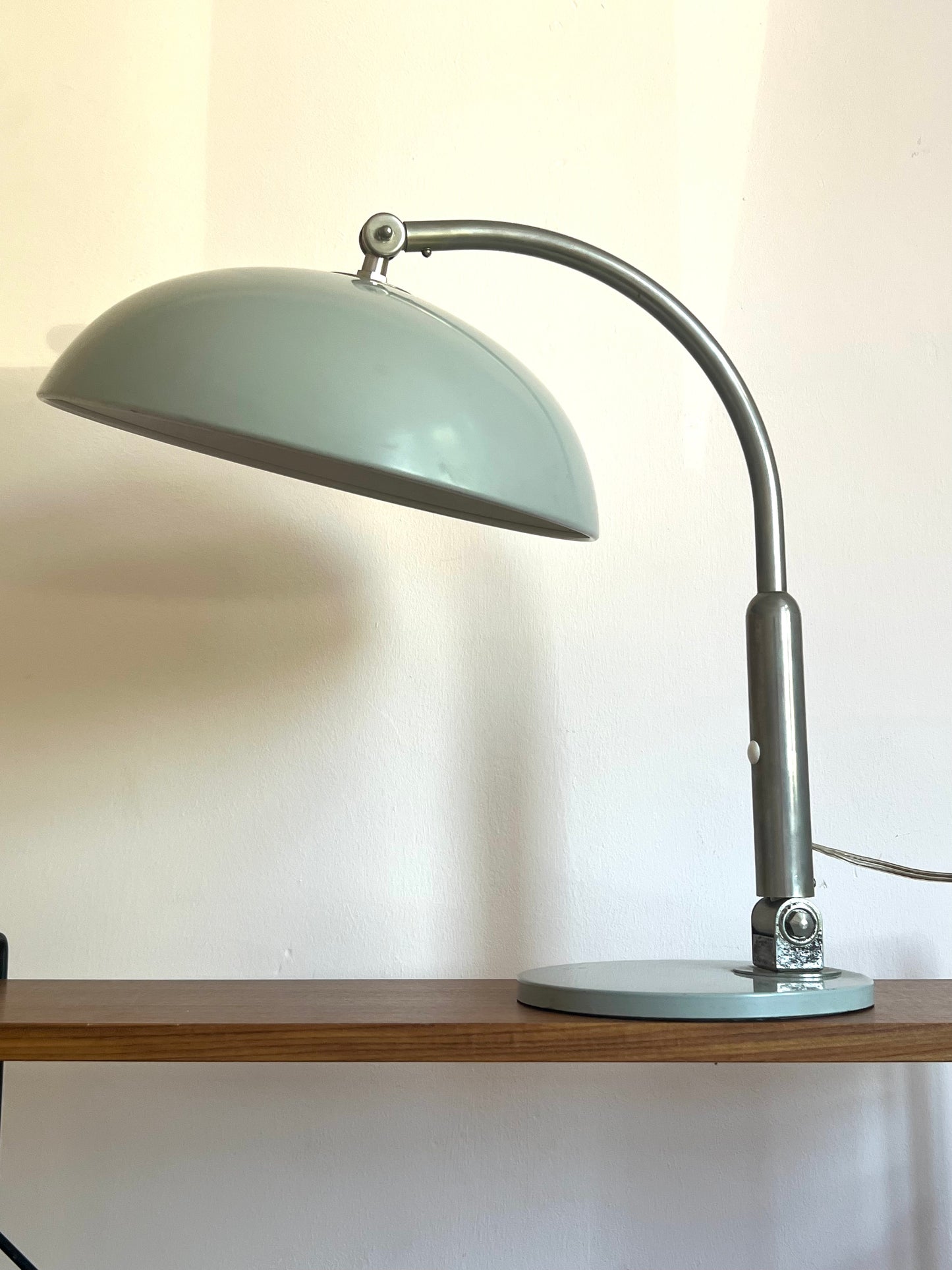 Model 144 desk lamp by H. Busquet for Hala Zeist