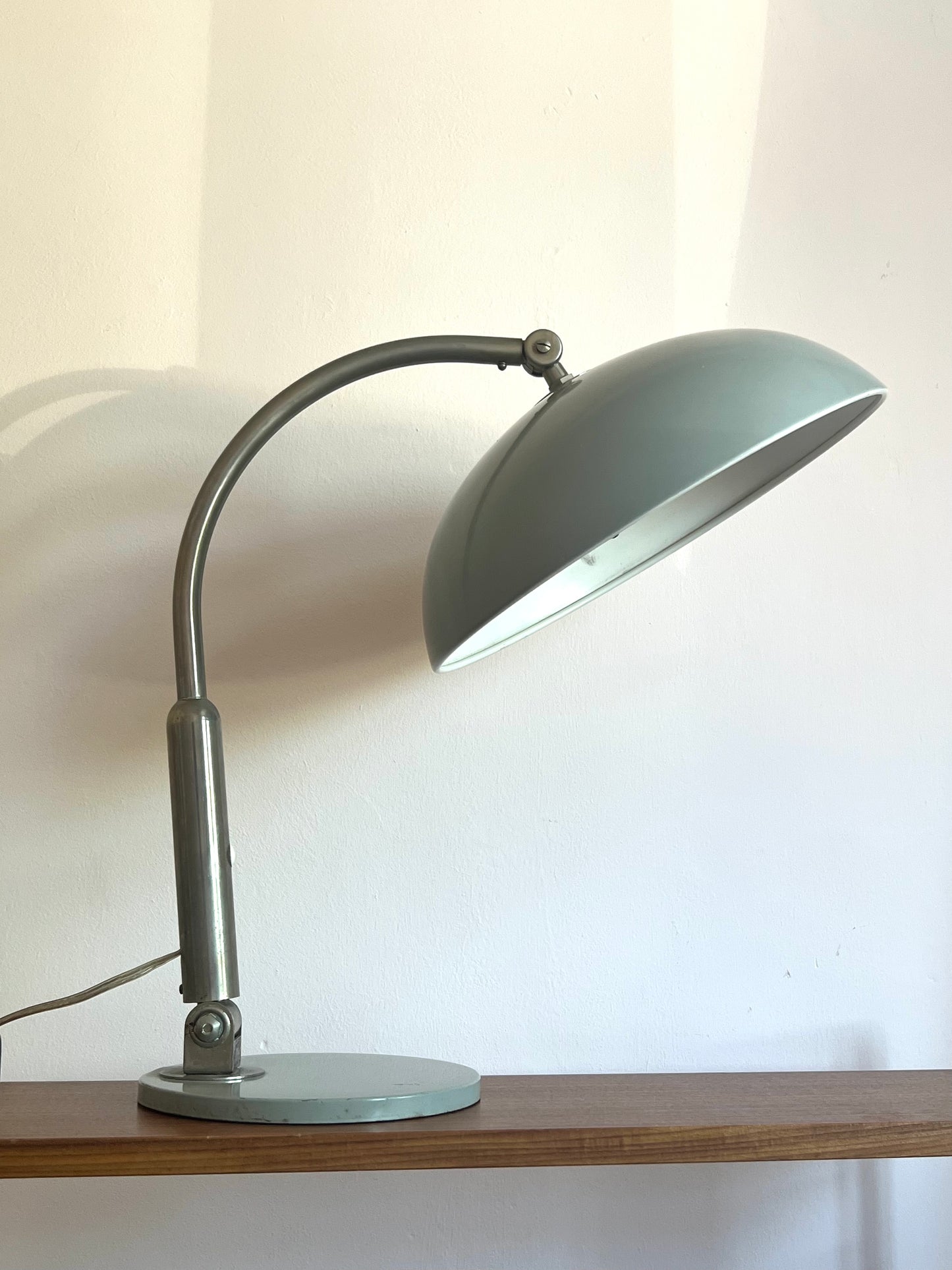 Model 144 desk lamp by H. Busquet for Hala Zeist