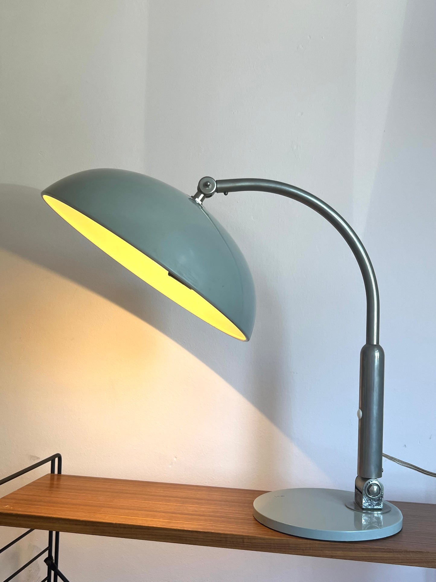 Model 144 desk lamp by H. Busquet for Hala Zeist