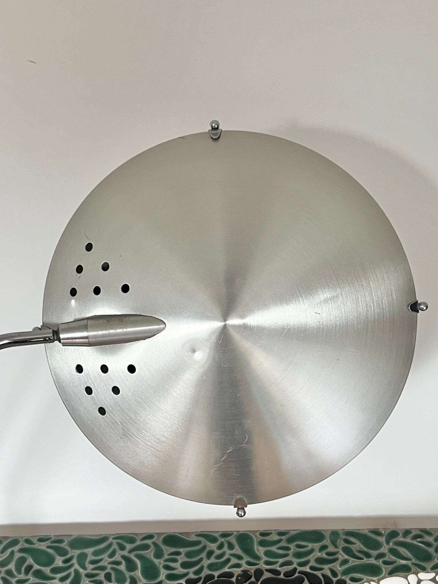 Mid Century Space Age UFO 
Table Lamp