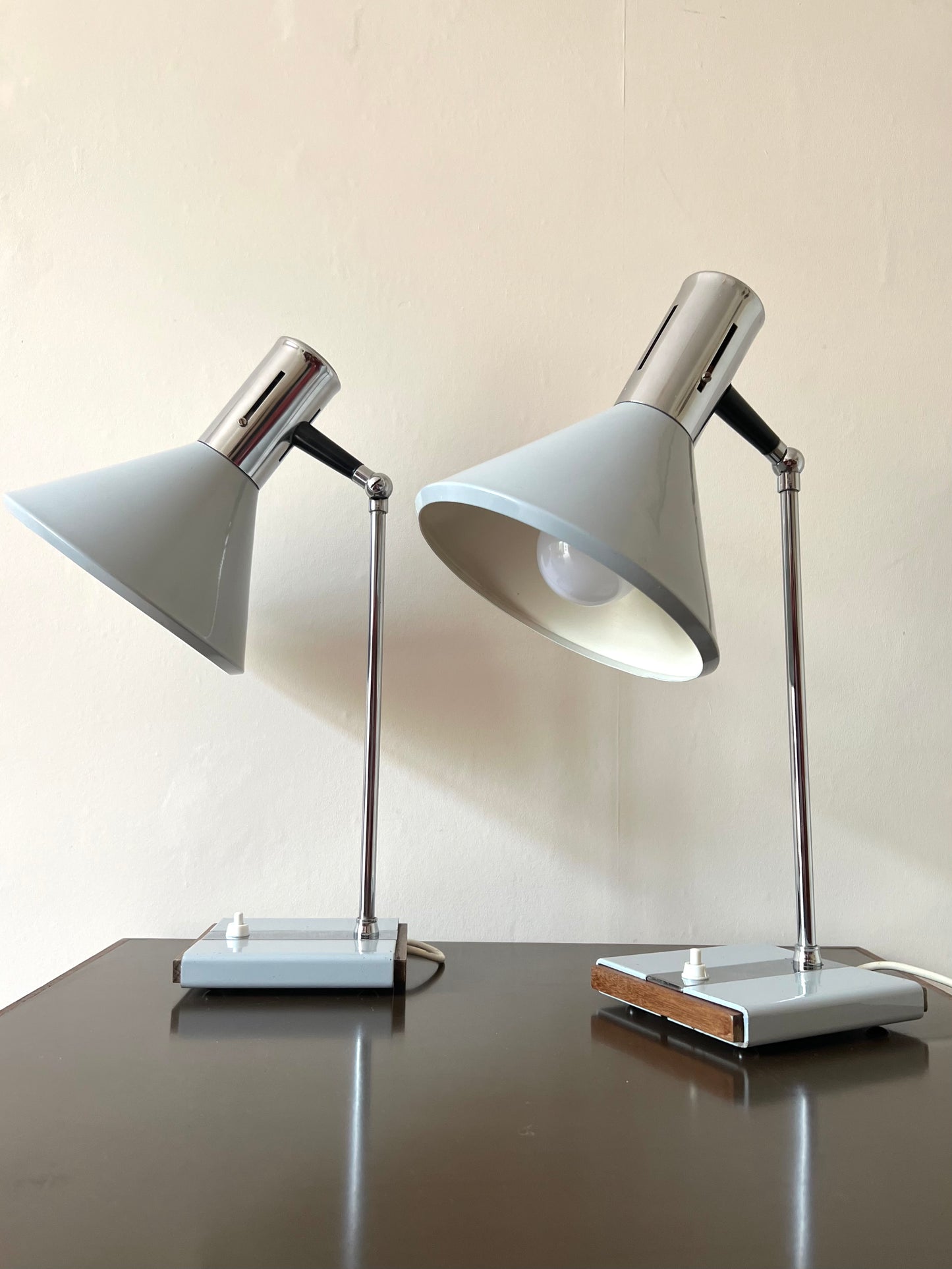 Mid Century Modern Pair of Table Lamps by Stilux Milano