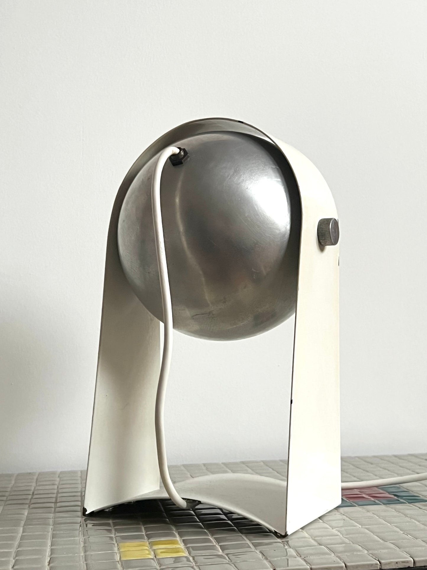 Mid Century Space Age Adjustable Eyeball lamp