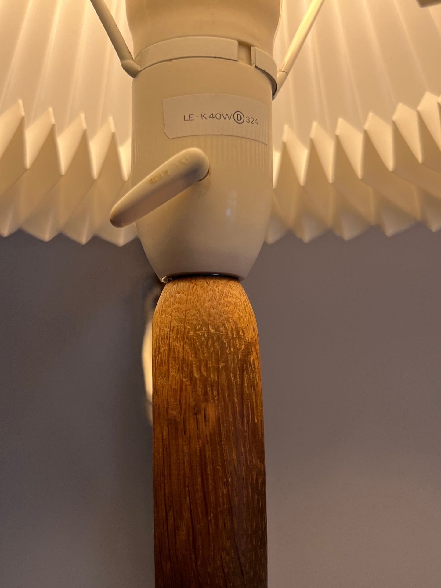 Le Klint 324 Scissor Wall Lamp