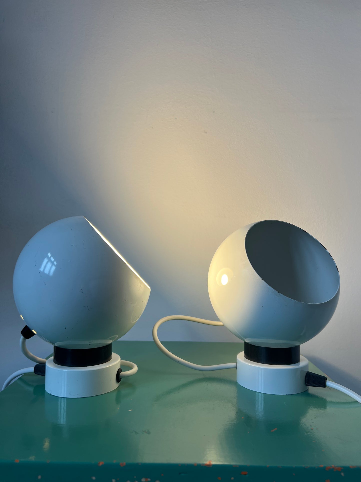 Mid Century Atomic Space Age Pair of Magnaspot Table/Wall lamps