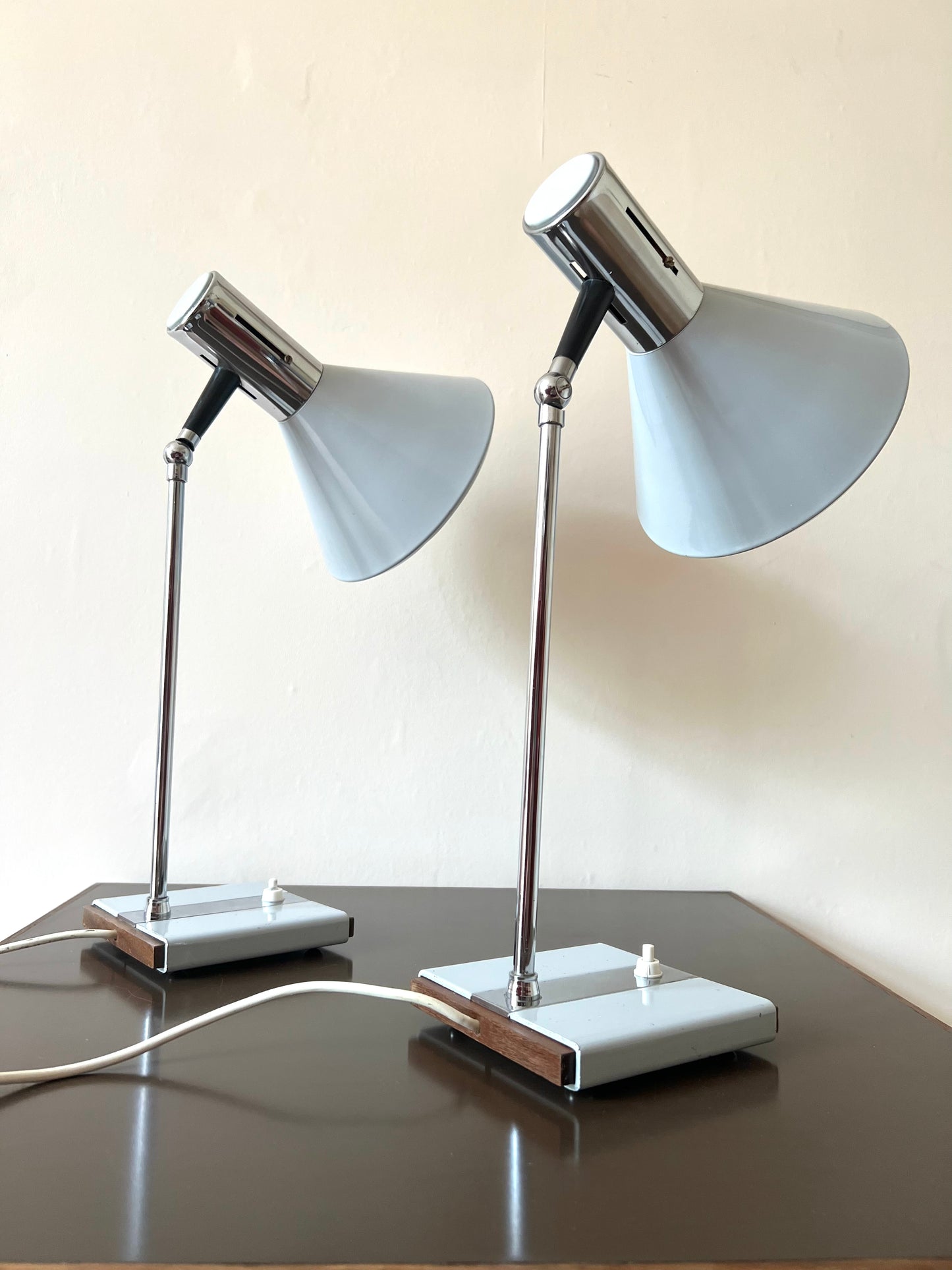 Mid Century Modern Pair of Table Lamps by Stilux Milano