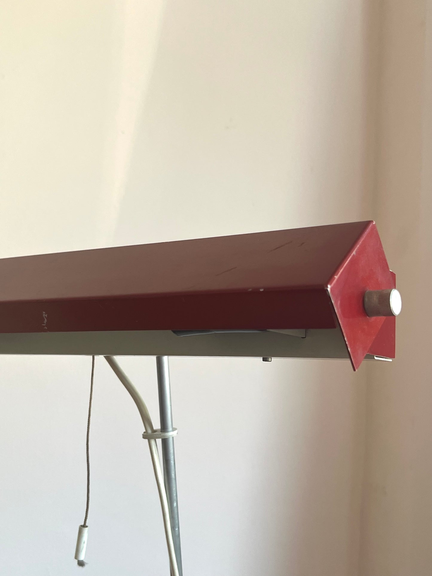 Mid Century Burgundy Red Space Age Surface Lamp