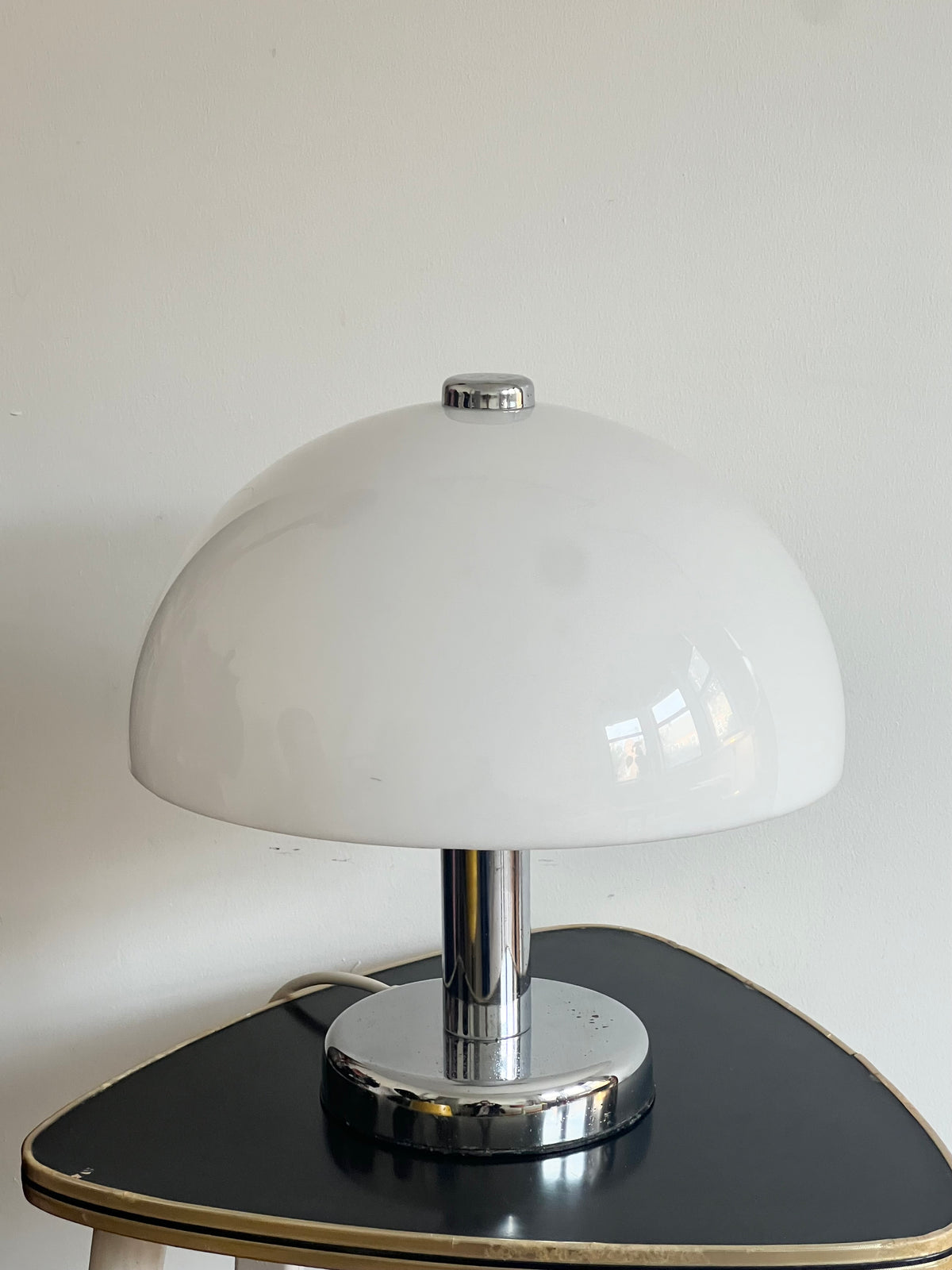 Mid Century Cosmo Designs Chrome & Acrylic Mushroom Table Lamp