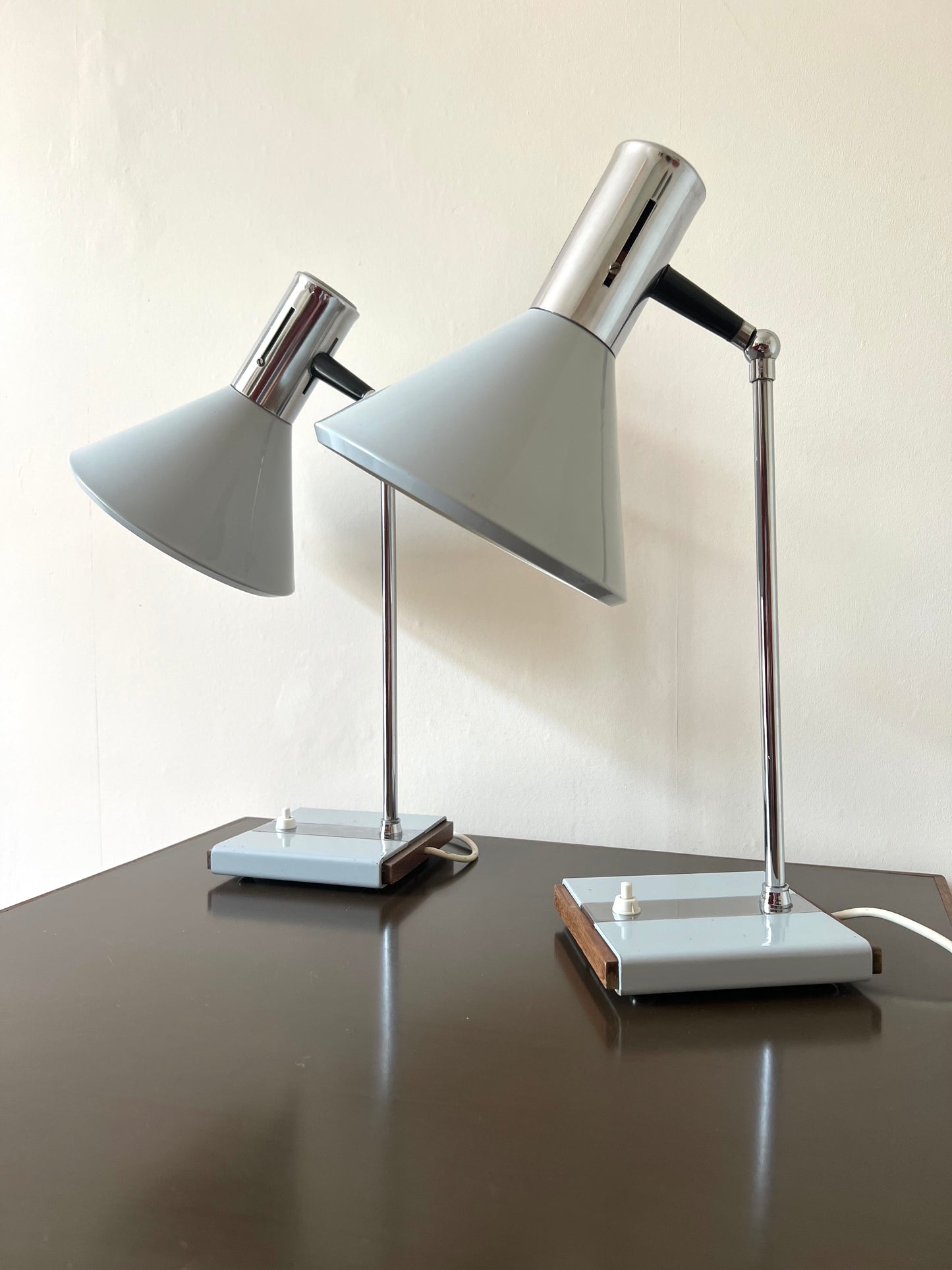 Mid Century Modern Pair of Table Lamps by Stilux Milano