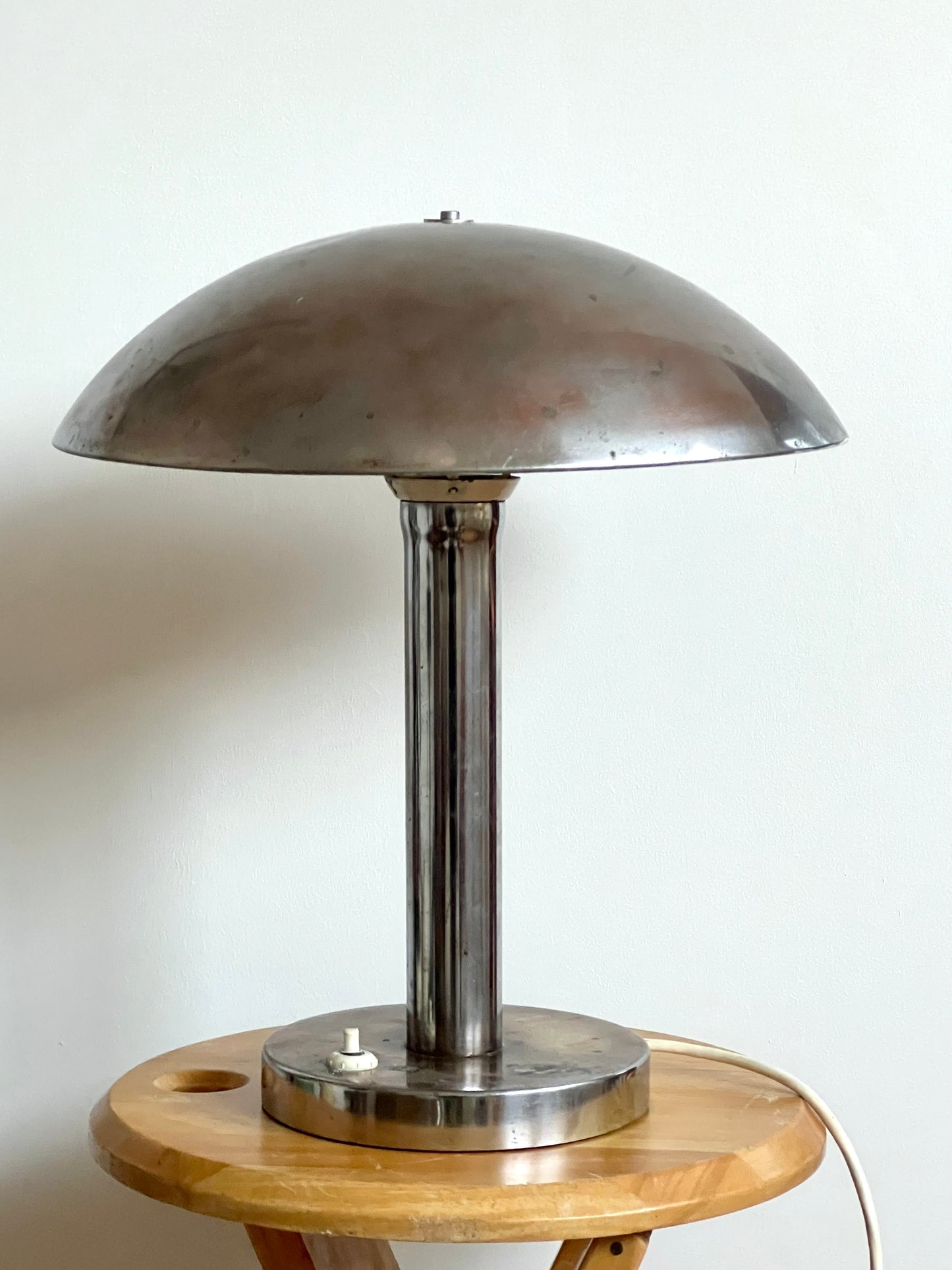 Art Deco Mid Century Funktionalist Chrome Mushroom Table Lamp