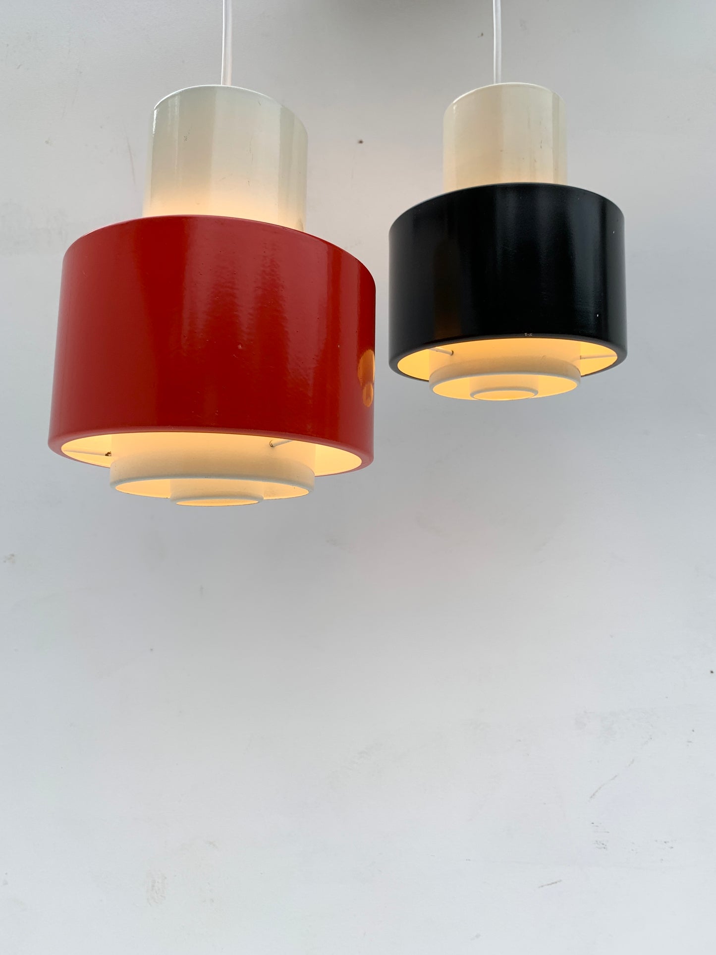 Mid Century Industrial Black & White Pendant Lamp