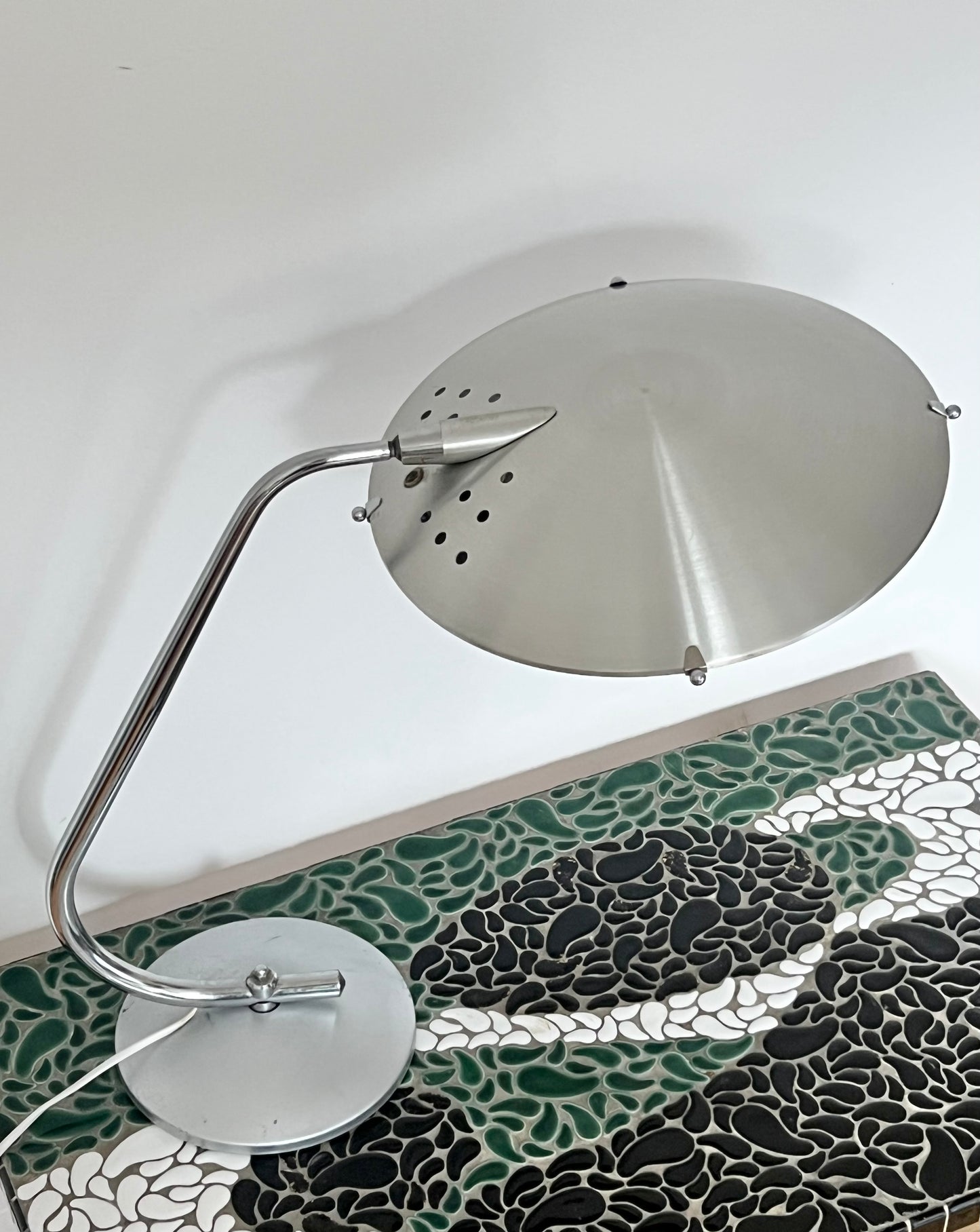 Mid Century Space Age UFO 
Table Lamp