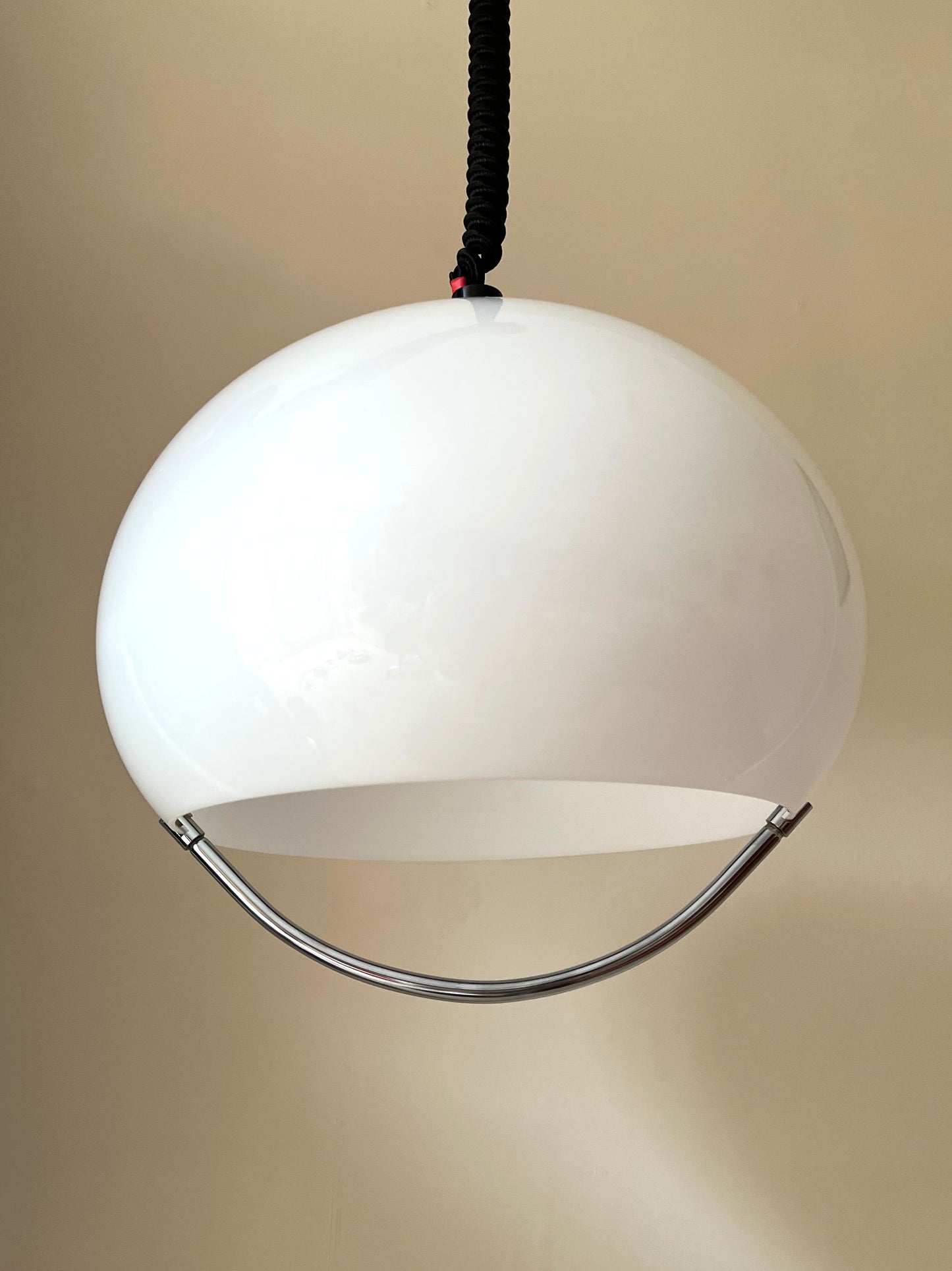 Harvey Guzzini ‘Jolly’ Rise & Fall Pendant Lamp