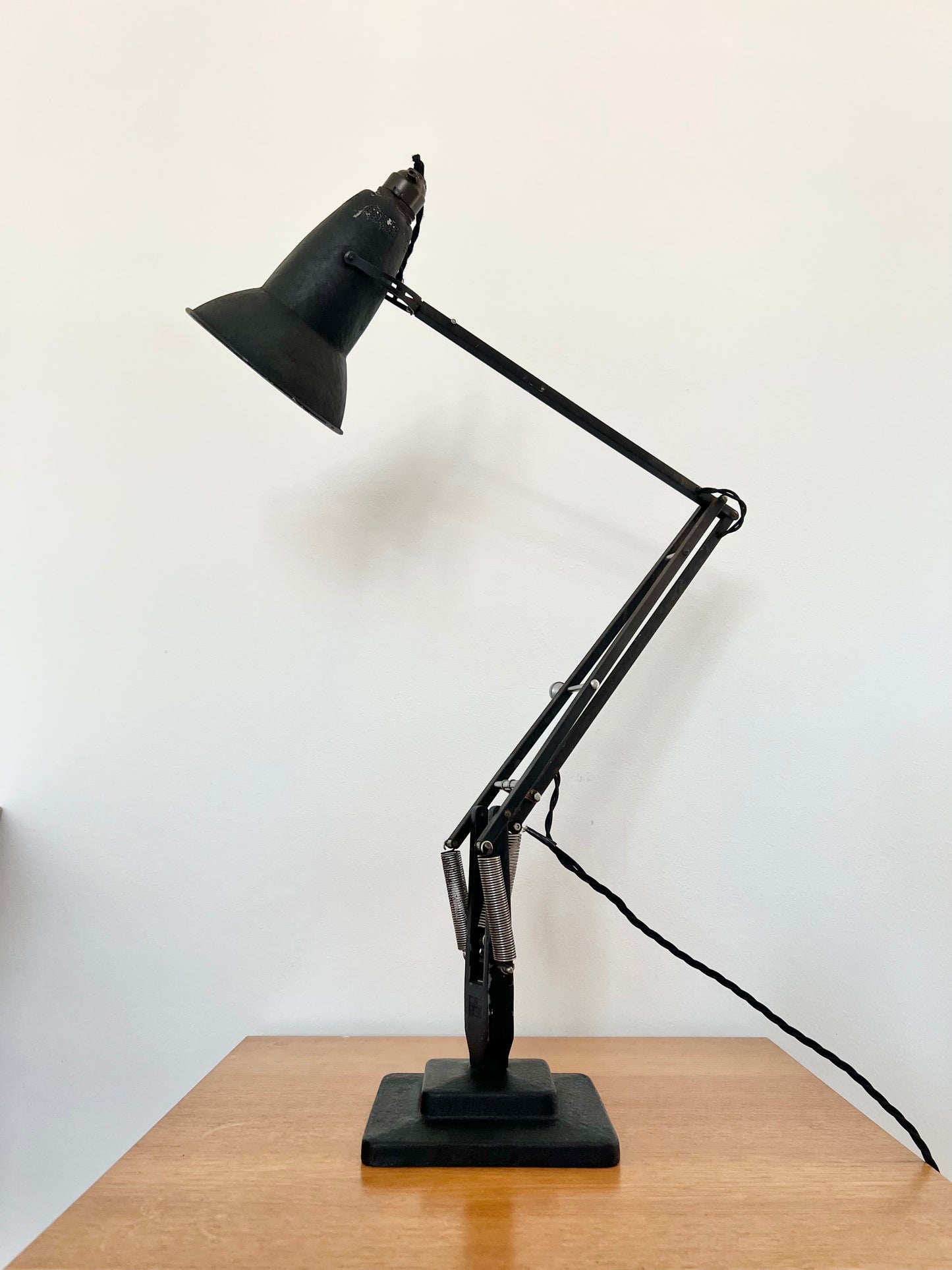 Early Original Herbert Terry & Sons Anglepoise 1227 Table lamp