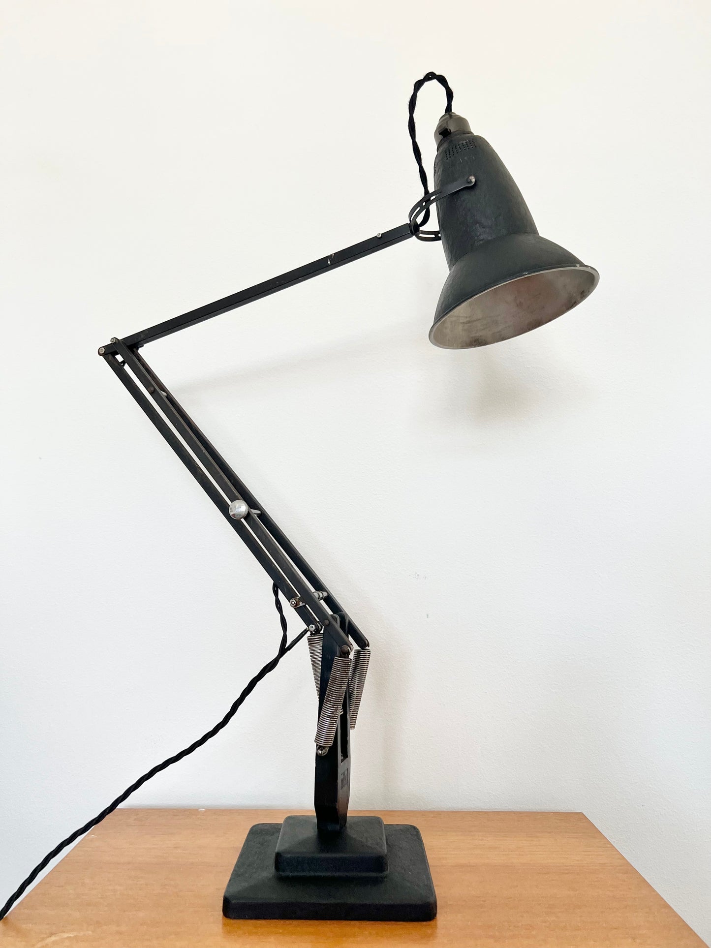 Early Original Herbert Terry & Sons Anglepoise 1227 Table lamp