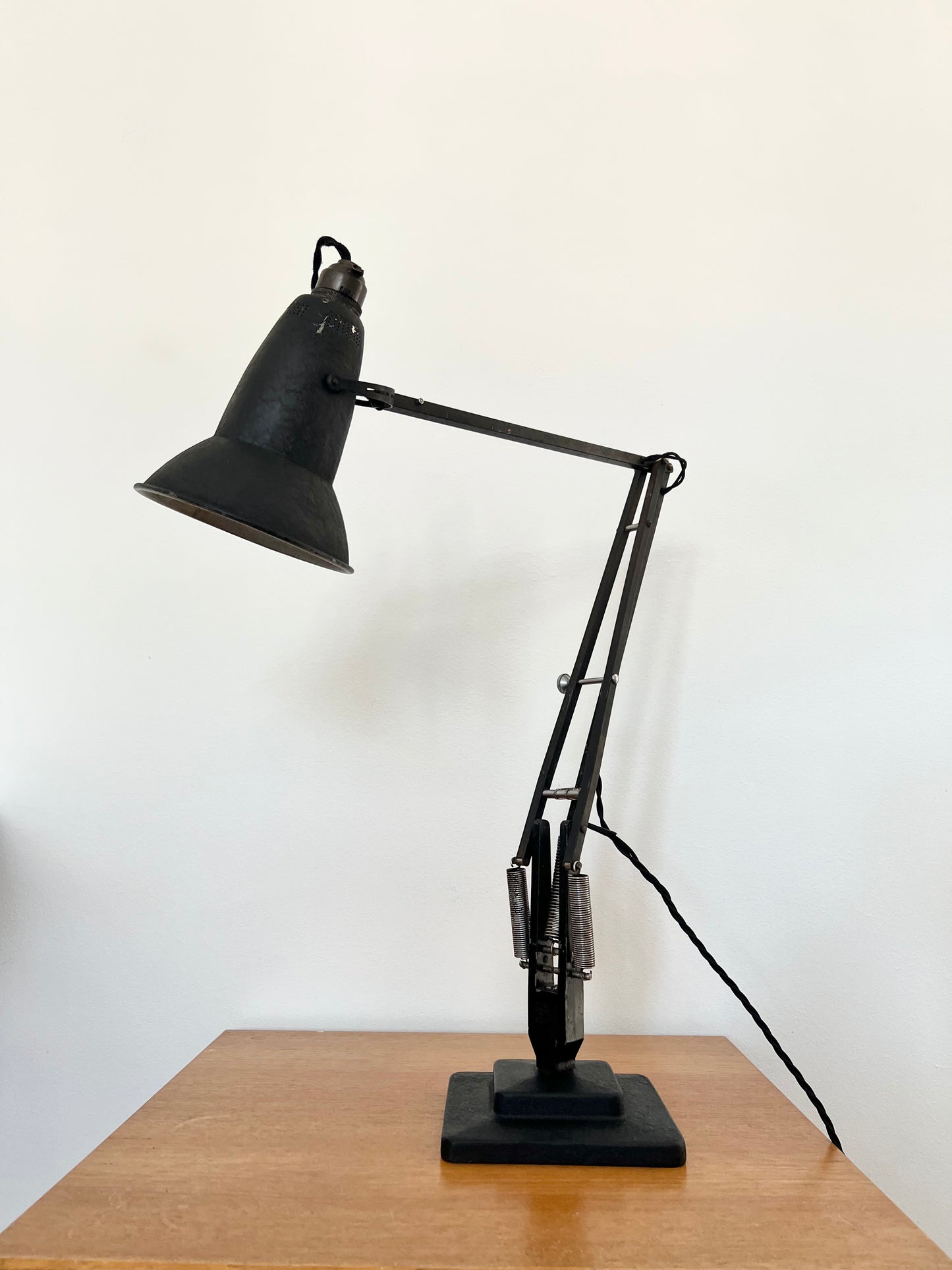 Early Original Herbert Terry & Sons Anglepoise 1227 Table lamp