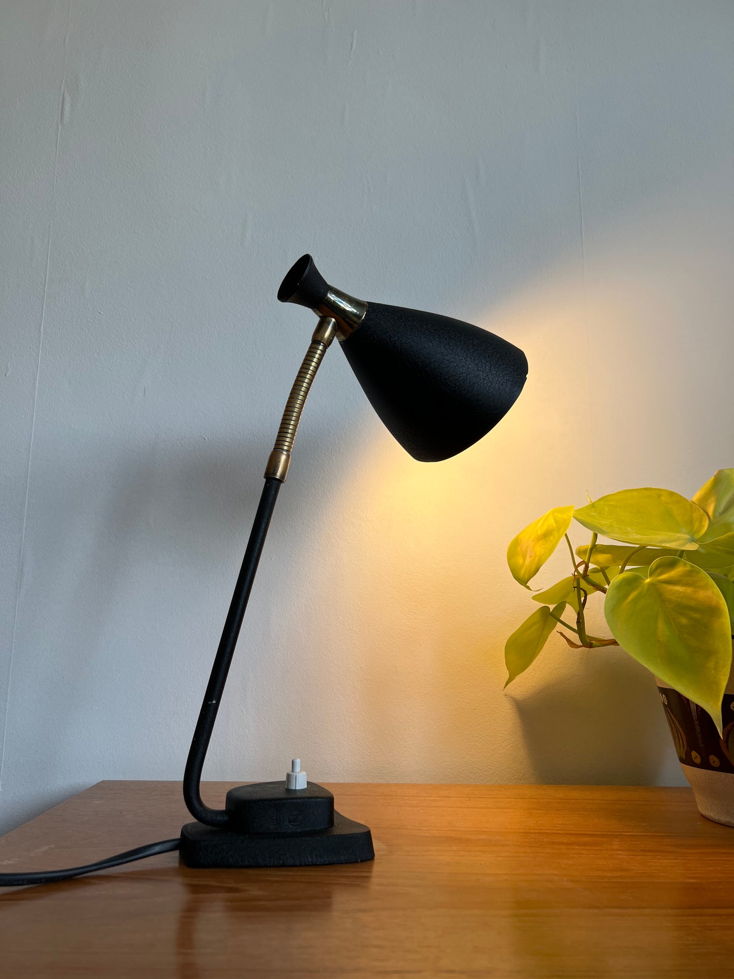 Mid Century Black & Brass Diabolo Desk Lamp