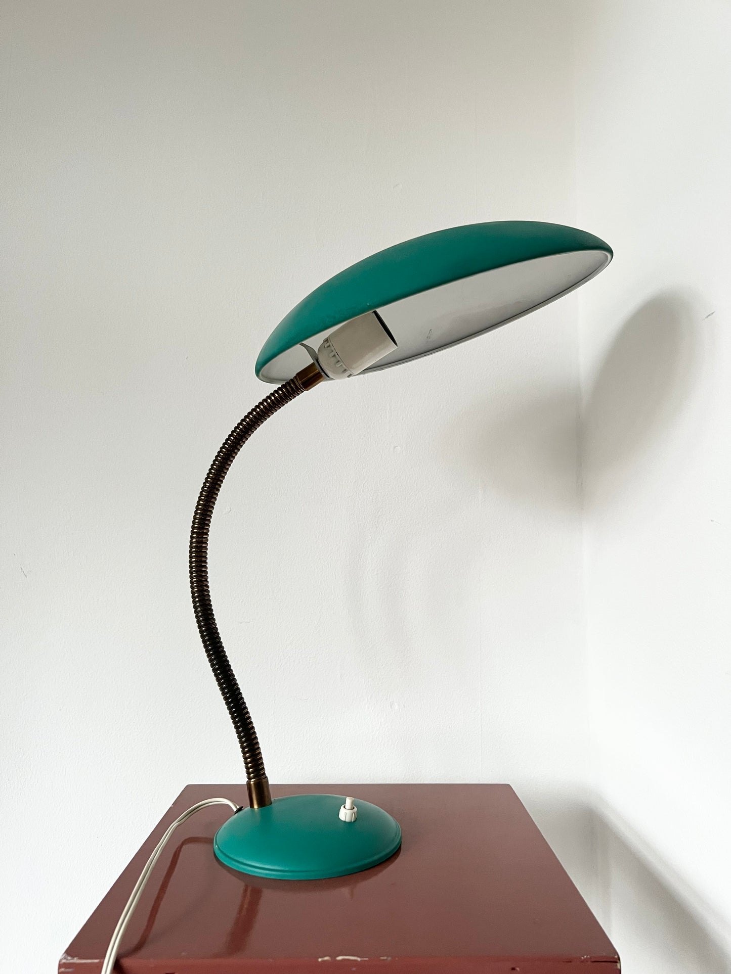 Mid Century UFO Saucer Shade Table Lamp