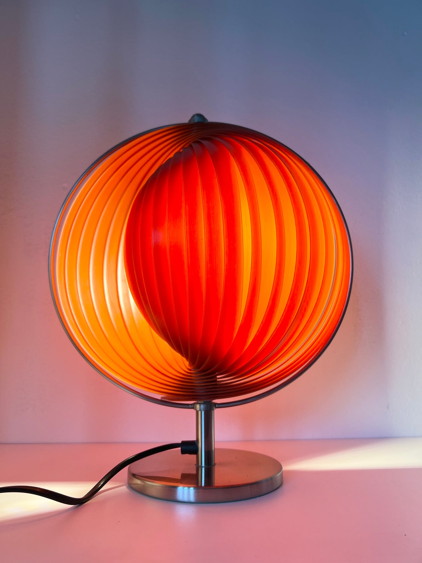 Mid Century Red & Silver Moon lamp By Kare Design