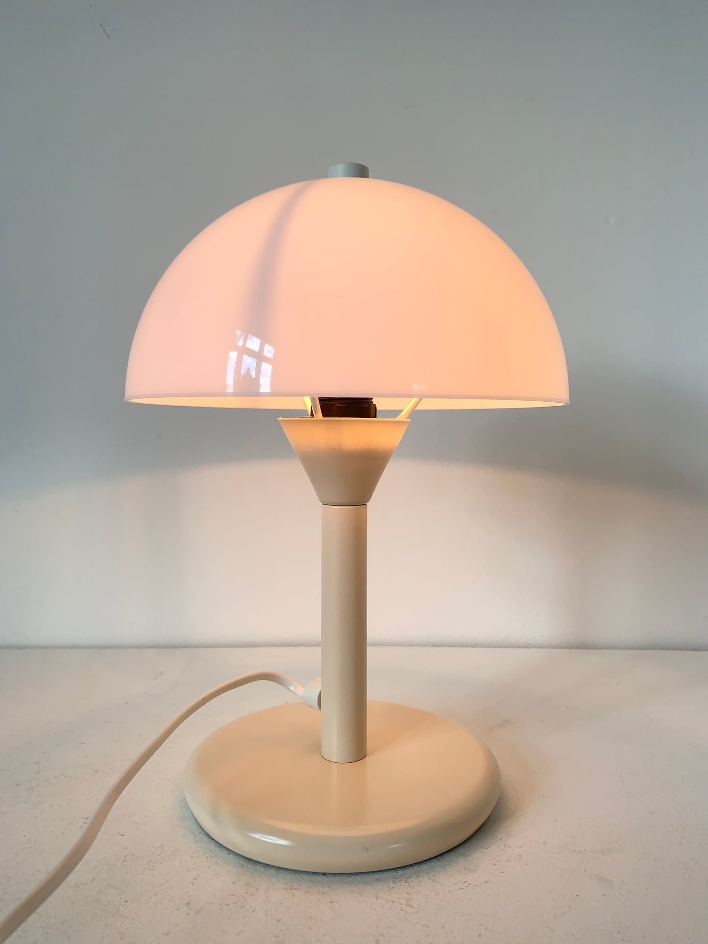 Mid Century 70's Mushroom Lamp