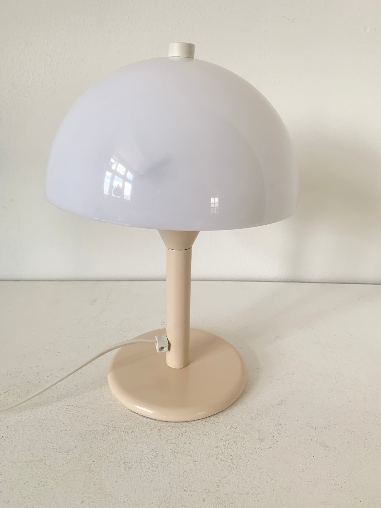 Mid Century 70's Mushroom Lamp