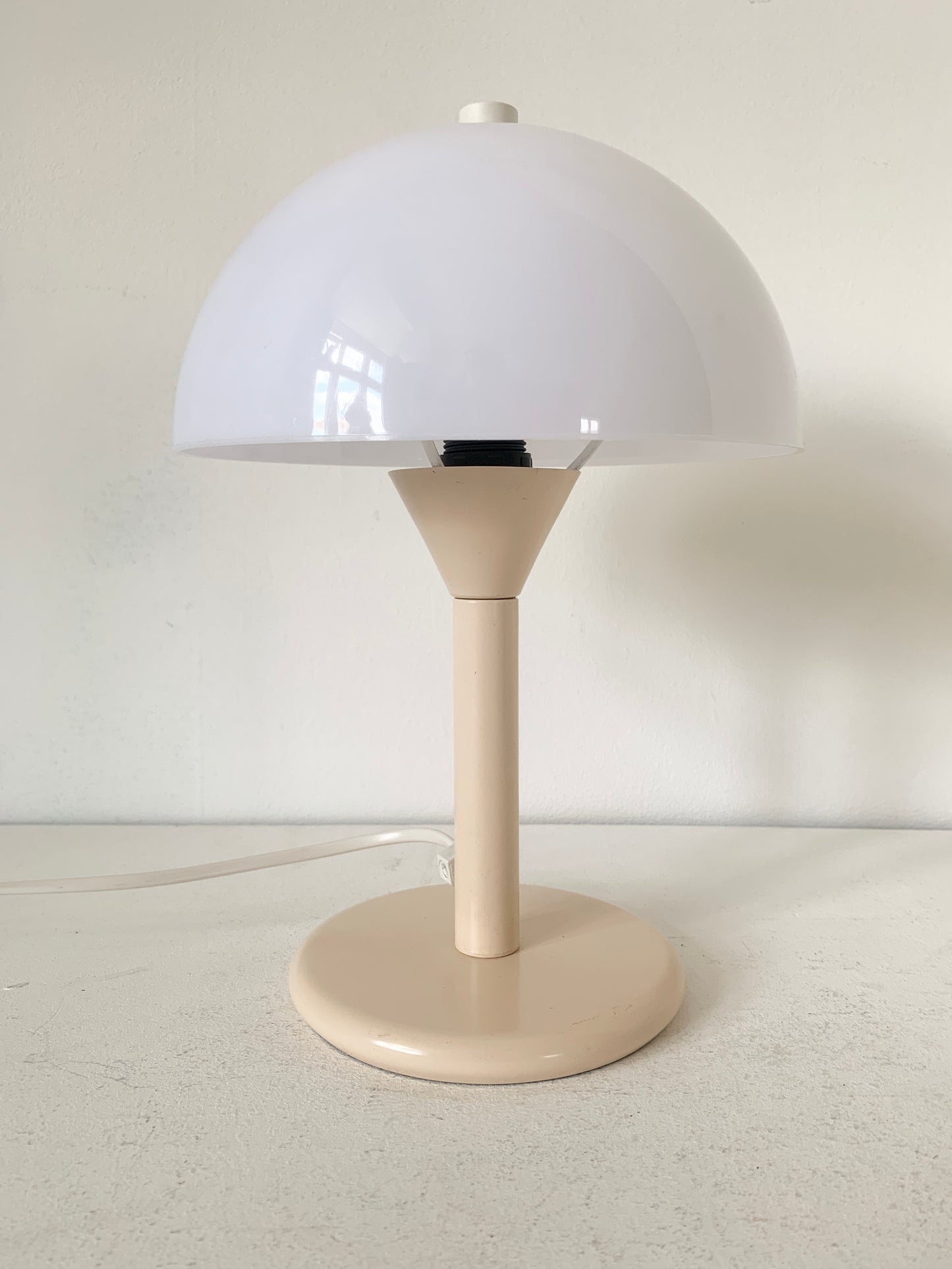 Mid Century 70's Mushroom Lamp