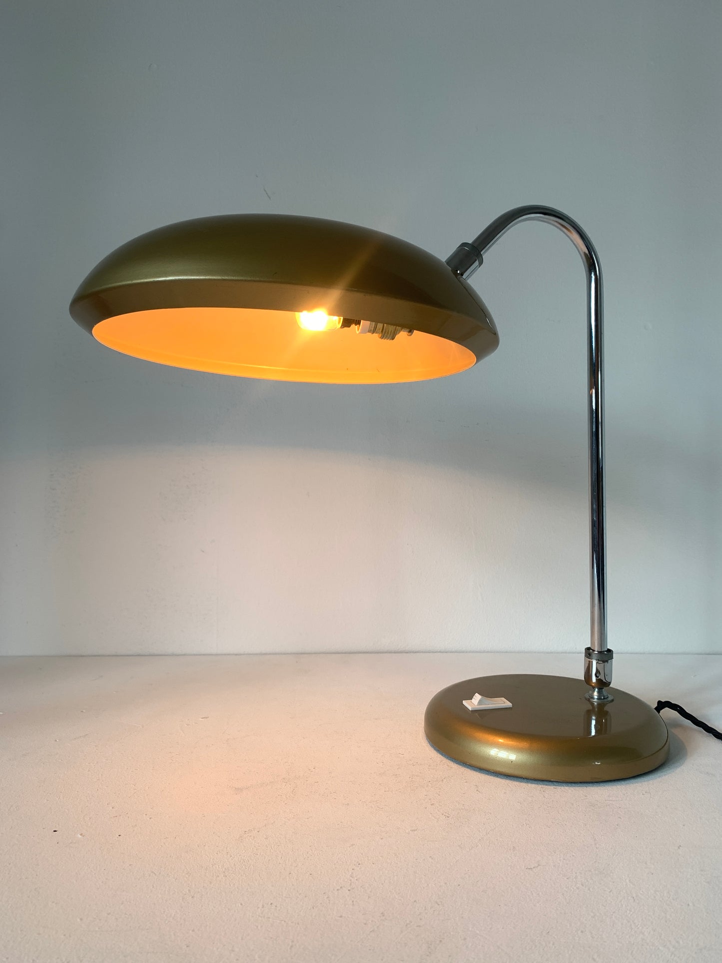 Cisne Table Lamp by Lupela