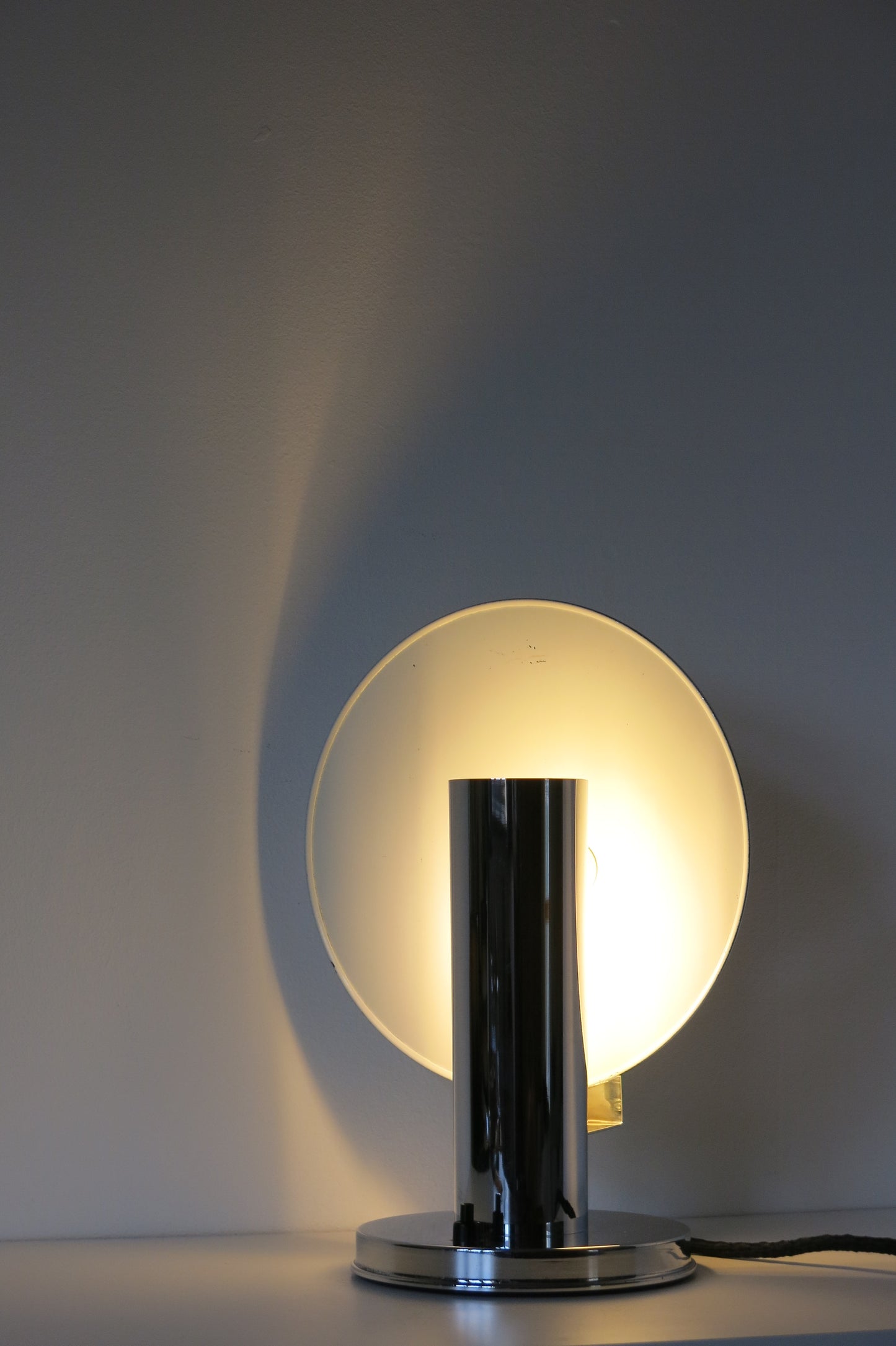 De Stijl Bedside Lamp GISO 36 Chr Produced by Technolumen