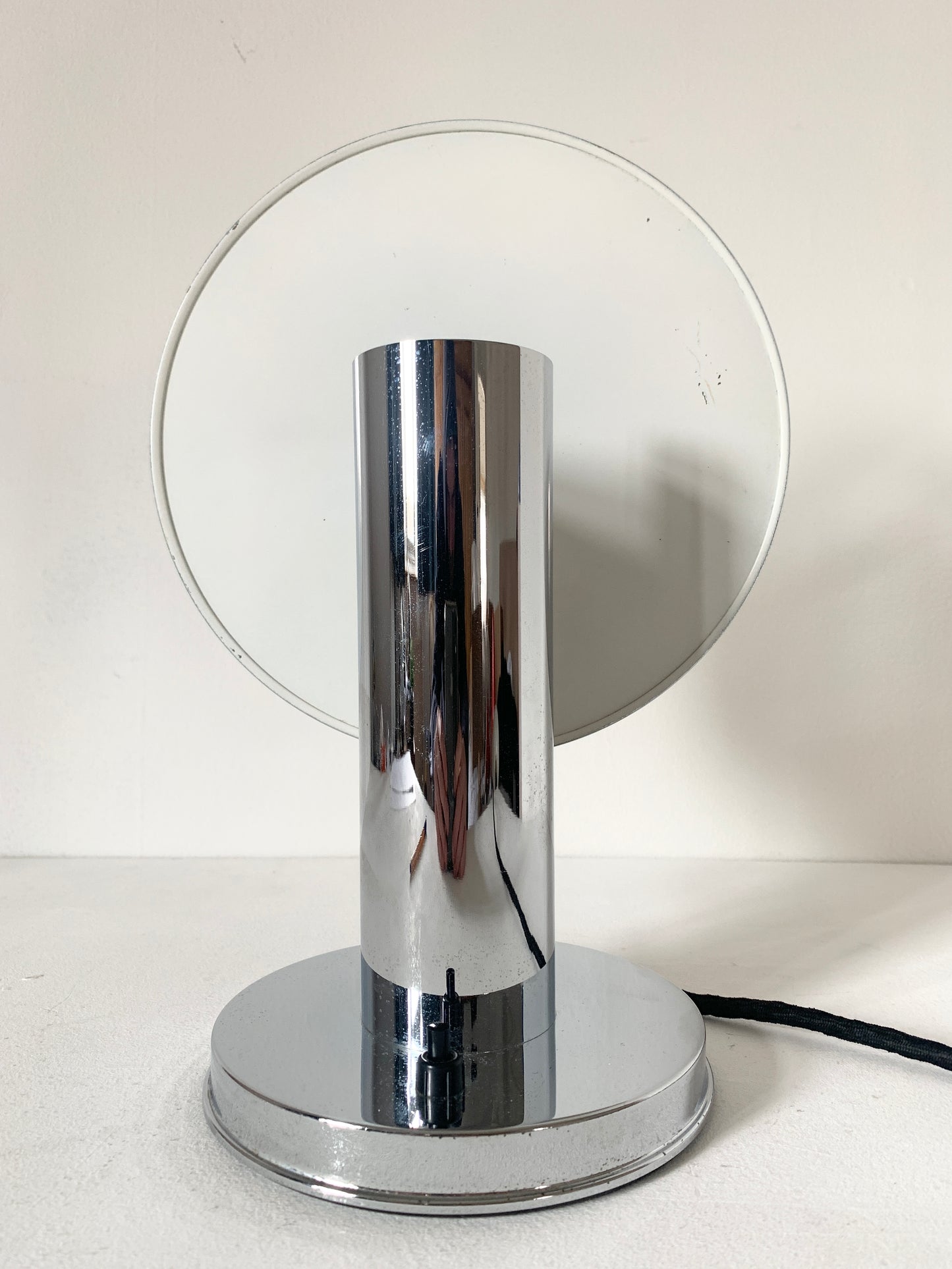 De Stijl Bedside Lamp GISO 36 Chr Produced by Technolumen