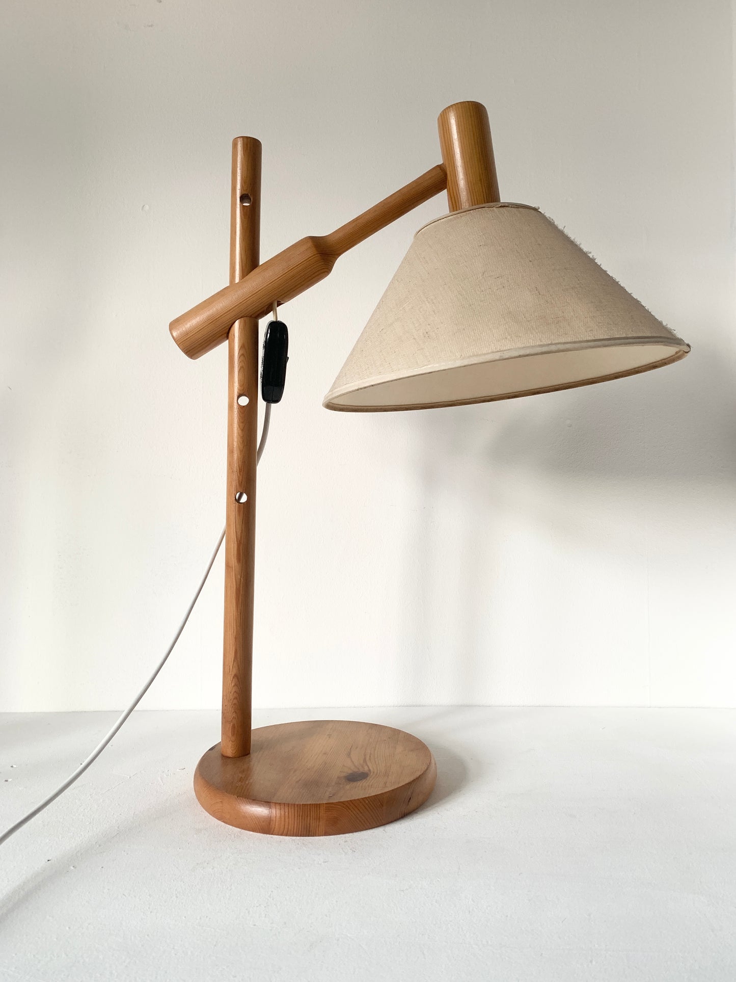 70's Mid Century Adjustable Wooden Desk Lamp