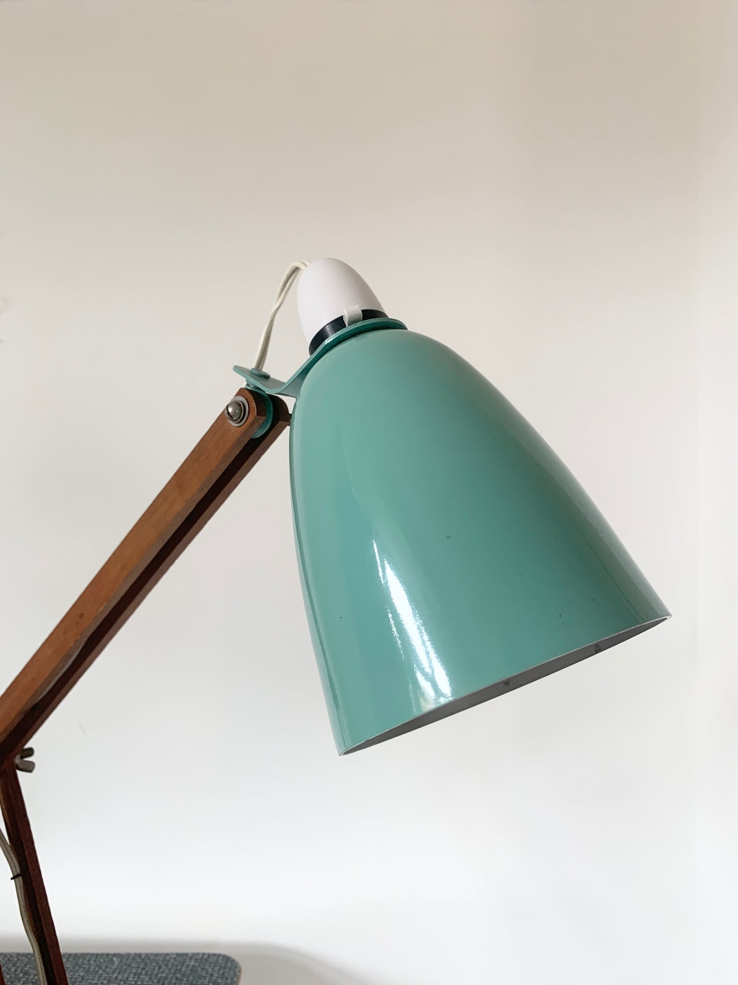 Mid Century Klamplight Turquoise Surface Lamp